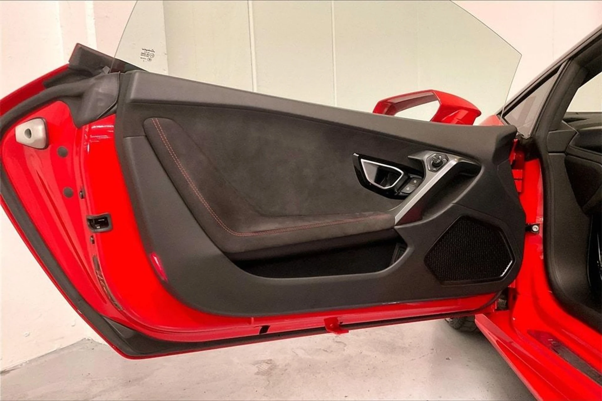 mph018_1511307470_9c02ee539cf6457955234ed8f852f4bbx_ce2a79feed