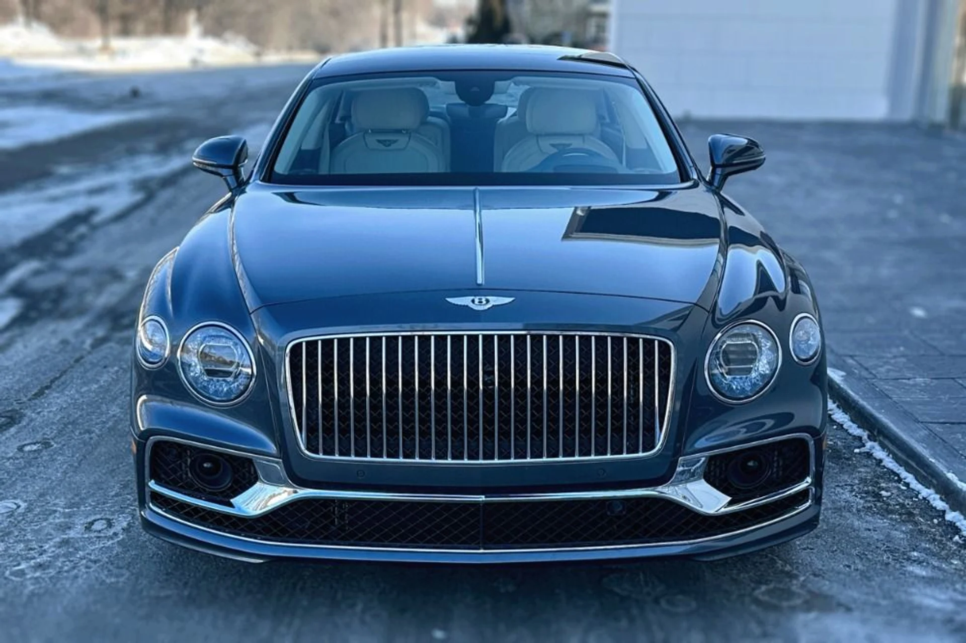 mph018_1514095529_Used_2024_Bentley_Flying_Spur_Edition_8_1769780862_5b16f332d4