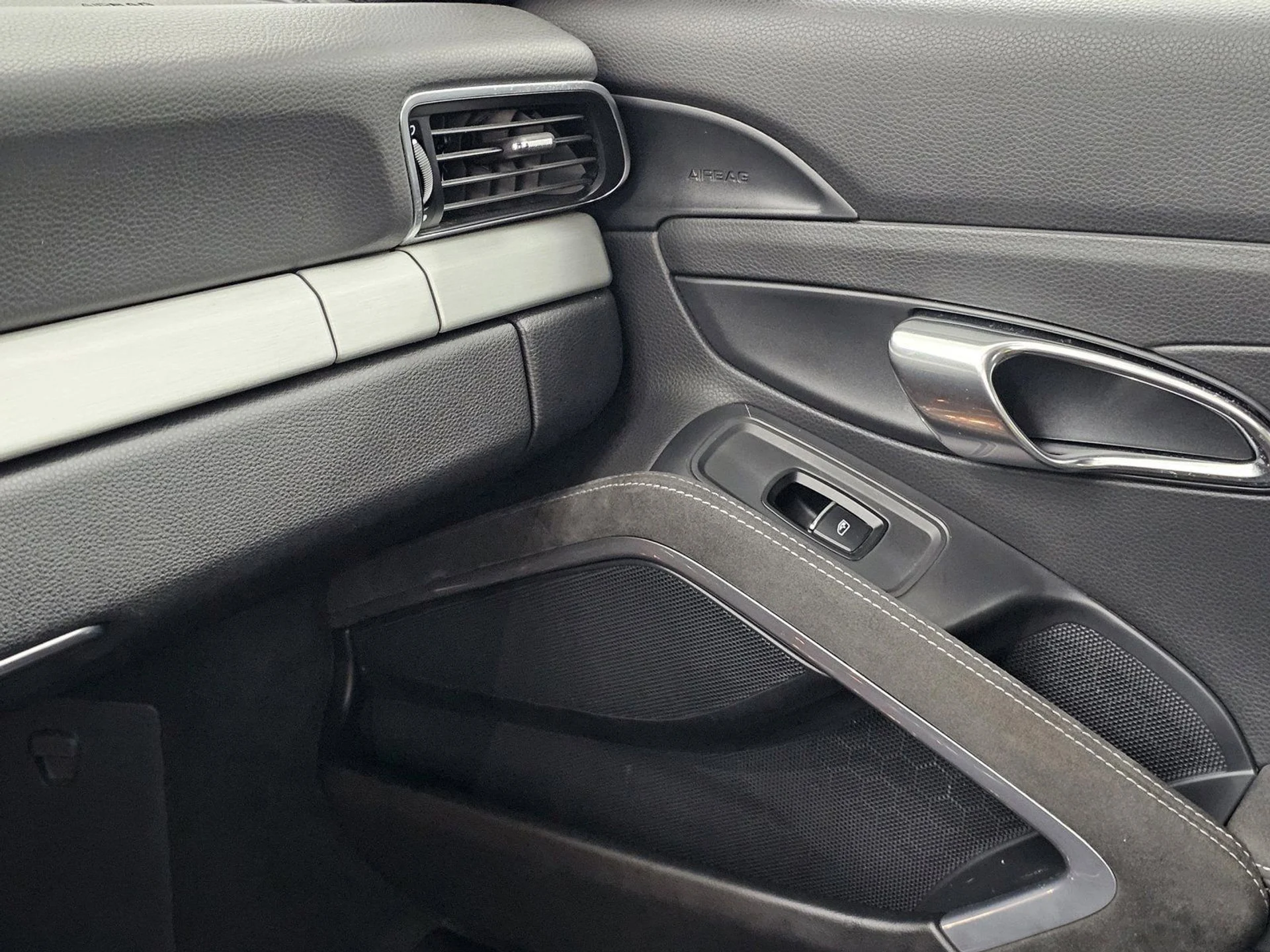 mph018_1514562574_8f3d29cec0b056e12115c5715c9c7d9ex_227f097b74