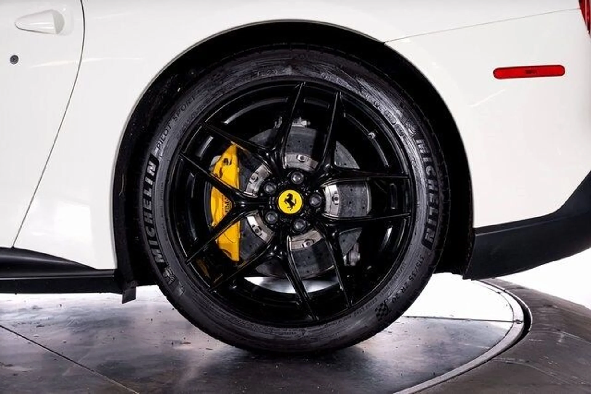 mph018_151680659_0dde8746dc60bcf00b6914865c6fce7fx_e5e46df4c5