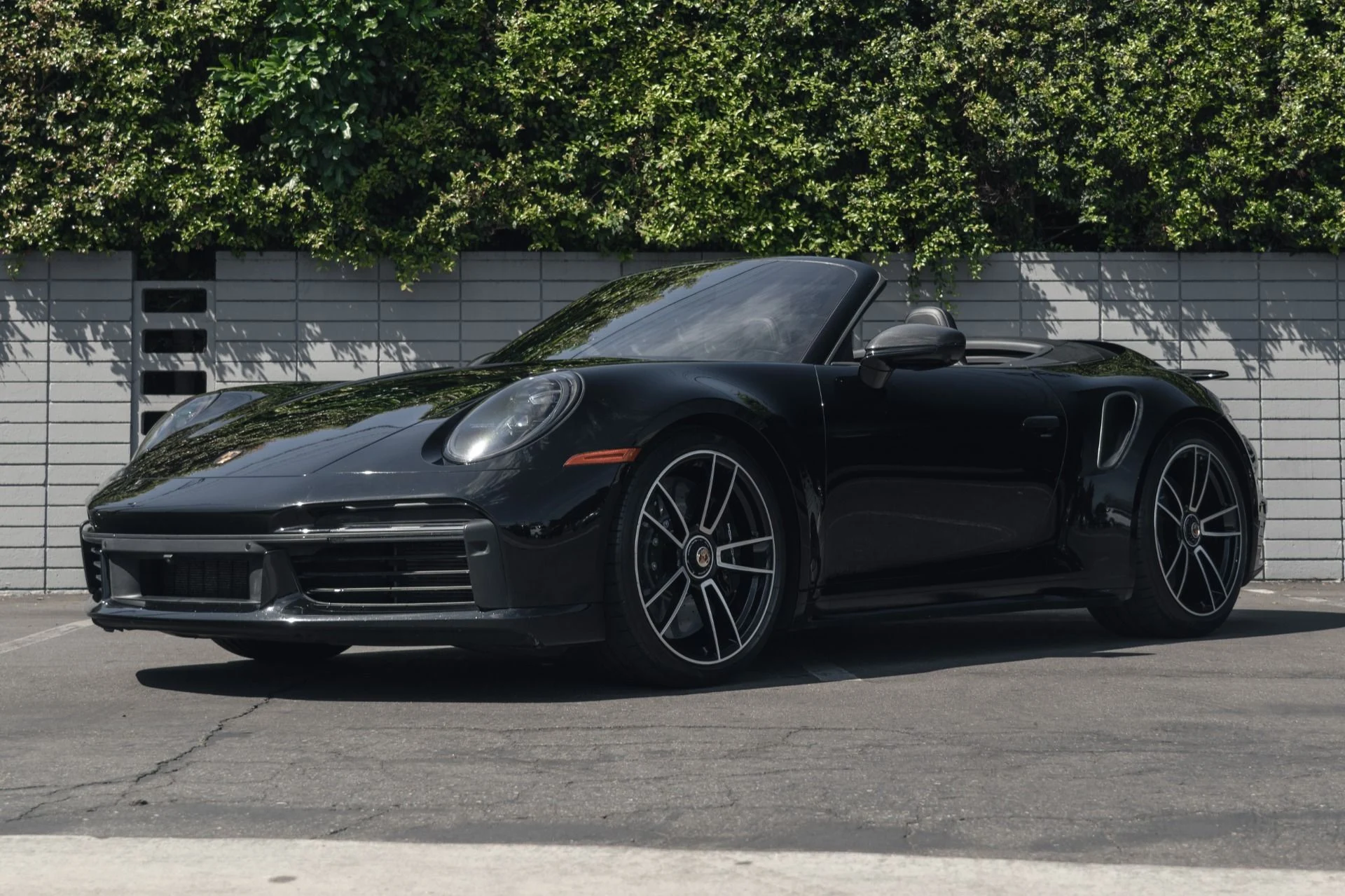 mph018_1531411158_Used_2021_Porsche_911_Turbo_S_1758742195_100a476288