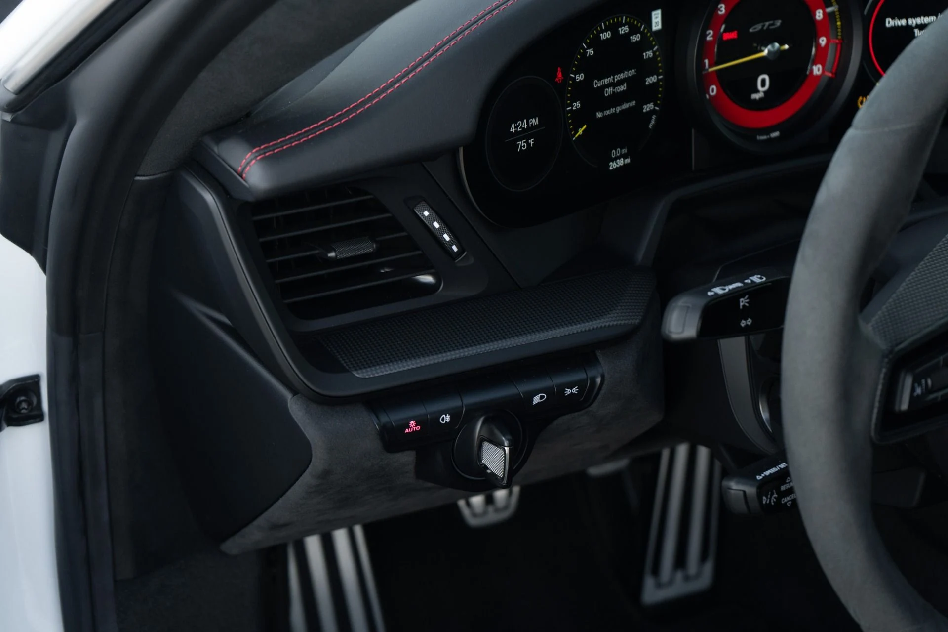 mph018_1533502414_Used_2024_Porsche_911_GT_3_1774306212_73df7536ef