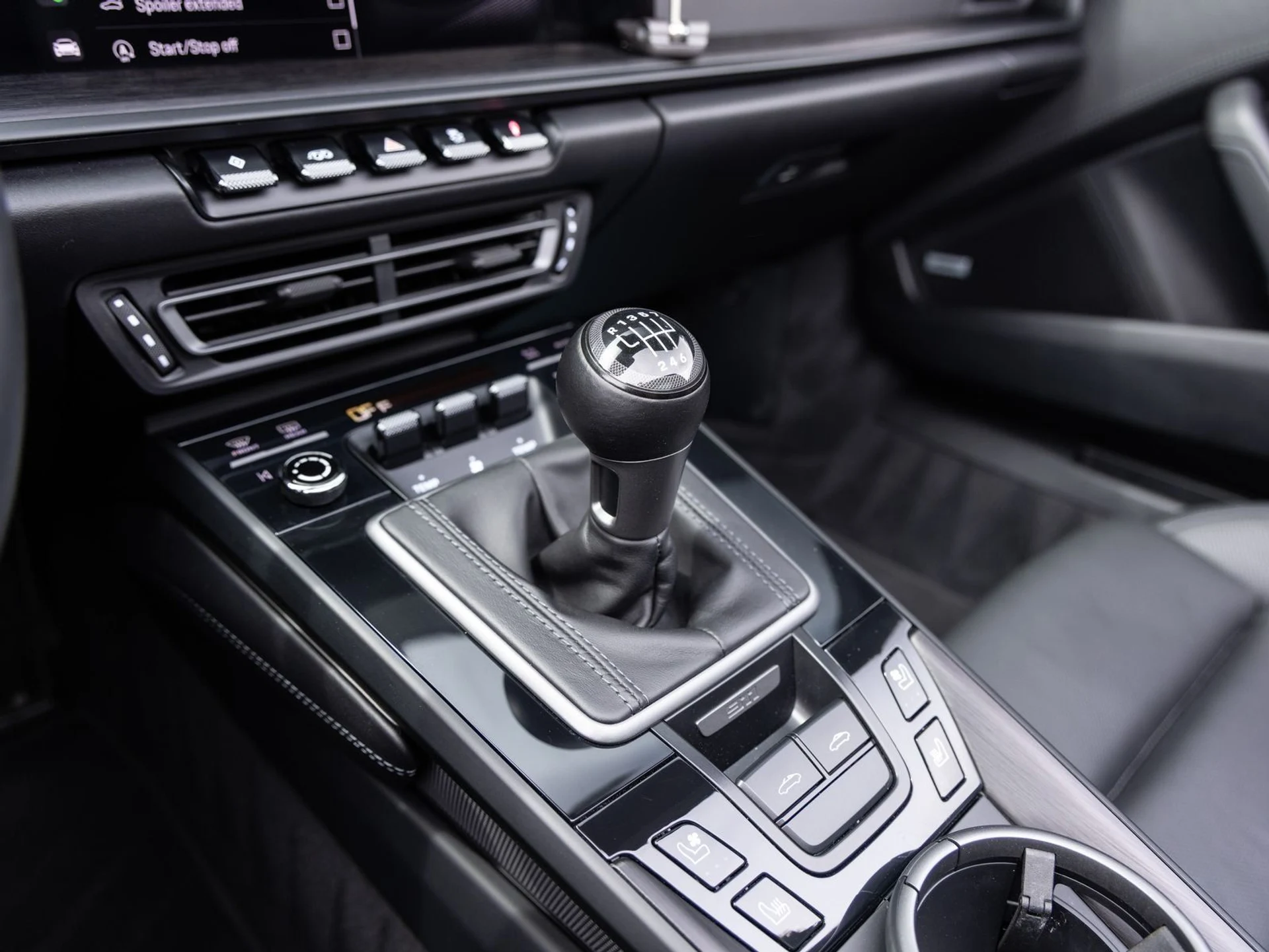 mph018_1535425767_19_e216ce80b7