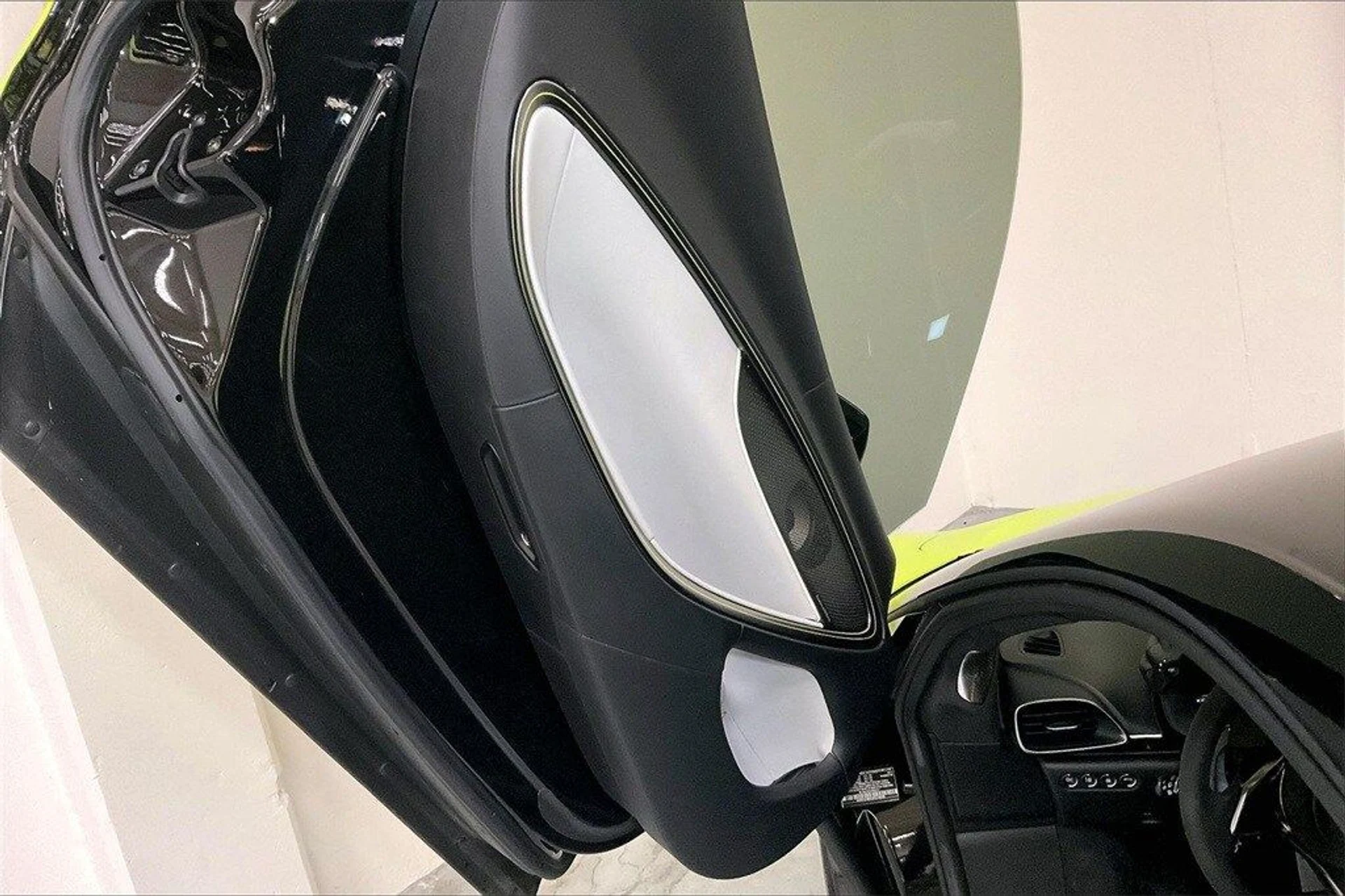 mph018_1537149352_46b0a0e2e36fdb73d24f9189d339bf48x_eb5e0830da