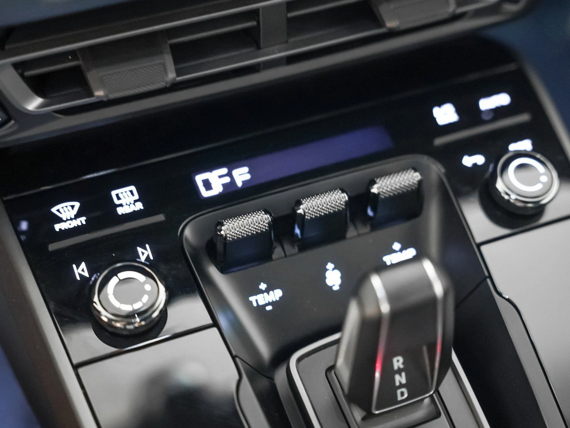 mph018_15386531_f396602a62c51640fd57b0016e495ffc_9d7ab4c27f