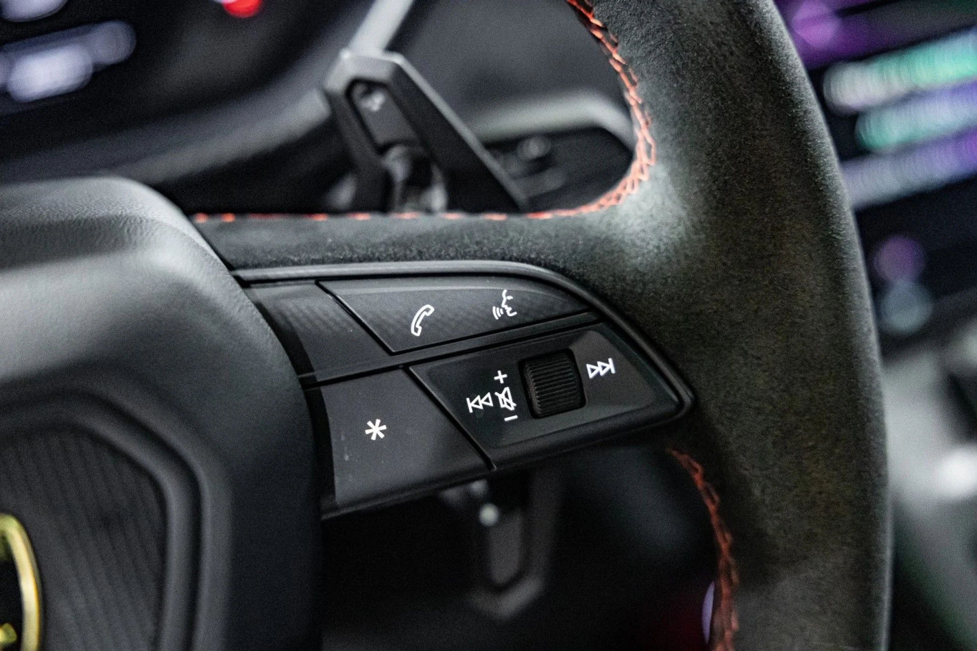 mph018_1539476711_q_A_ec227baed5