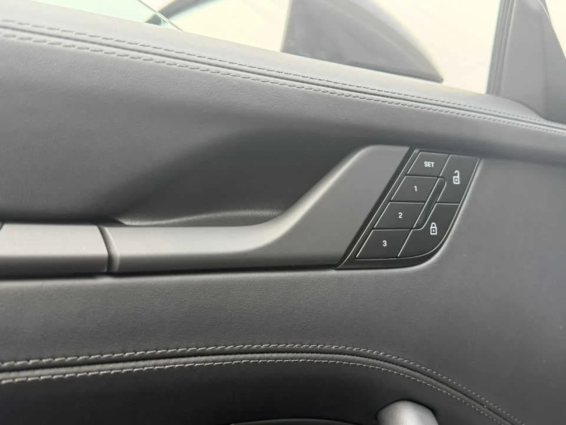 mph018_1539501590_fdc97285796cdce6340f0064f95b5672x_5a01a41d6e