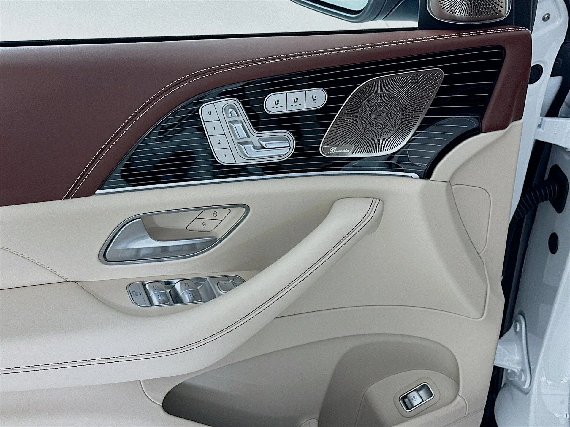 mph018_155137751_7c0fb2a71387fdf509adb241c07a723ax_0d060d4604