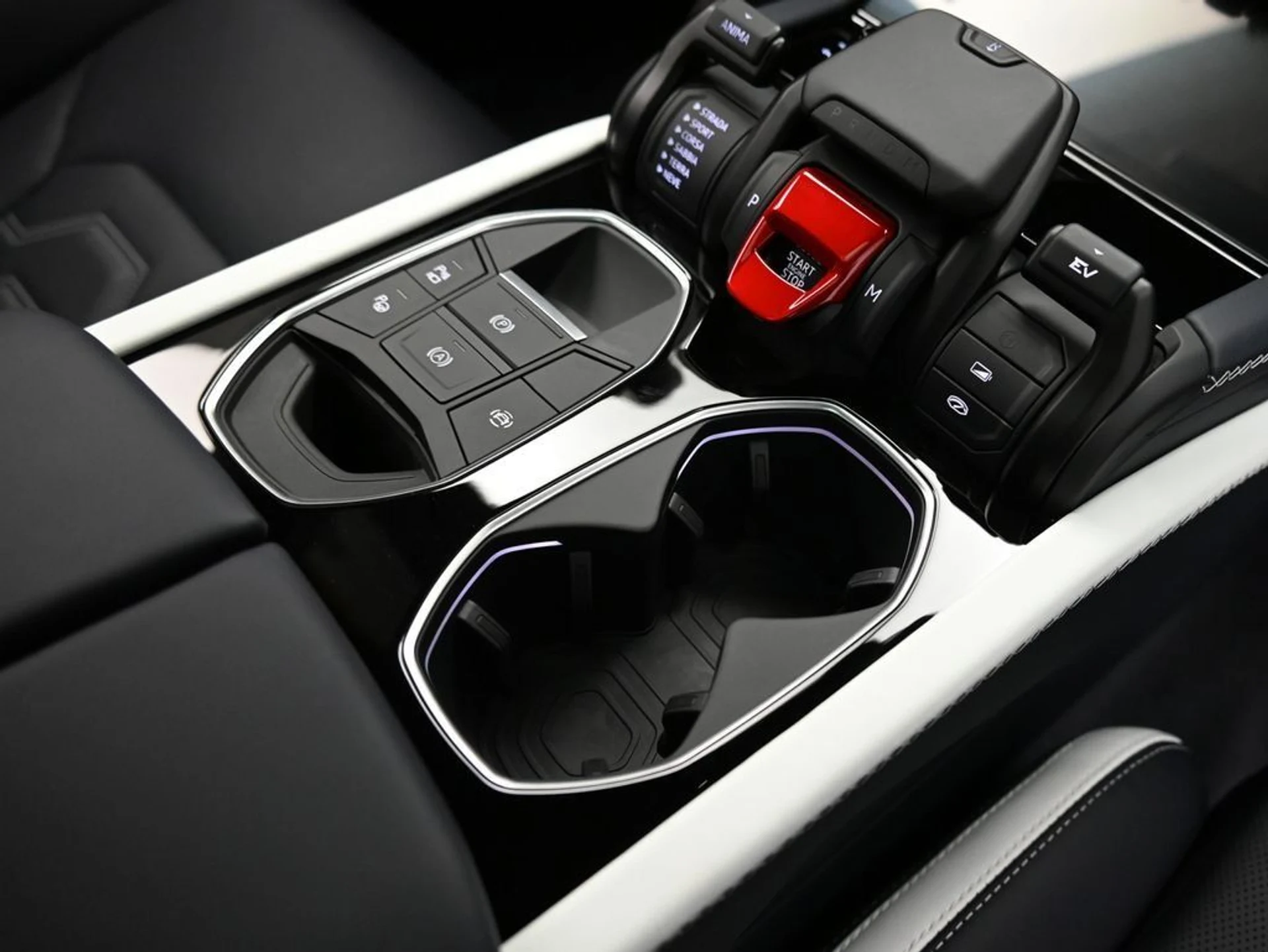 mph018_1552516752_0cd14b6034a844f7fb1fbb89c1b2163c_553b6447cc