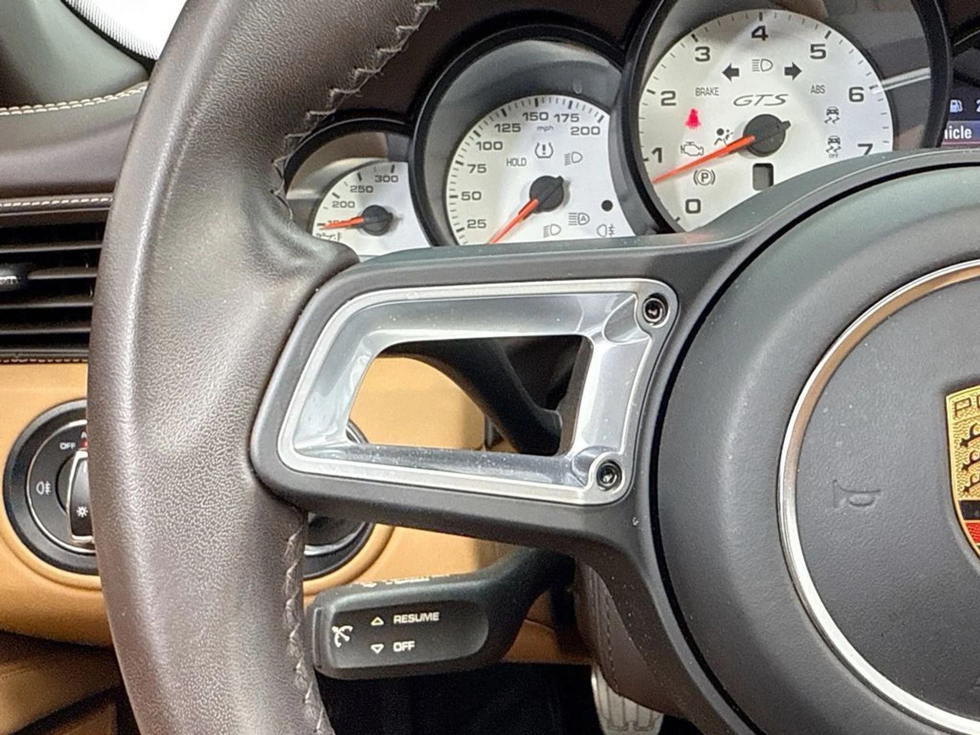 mph018_1555184480_used_2019_porsche_911_targa4s_8119_23024698_19_1024_2fd06cba75