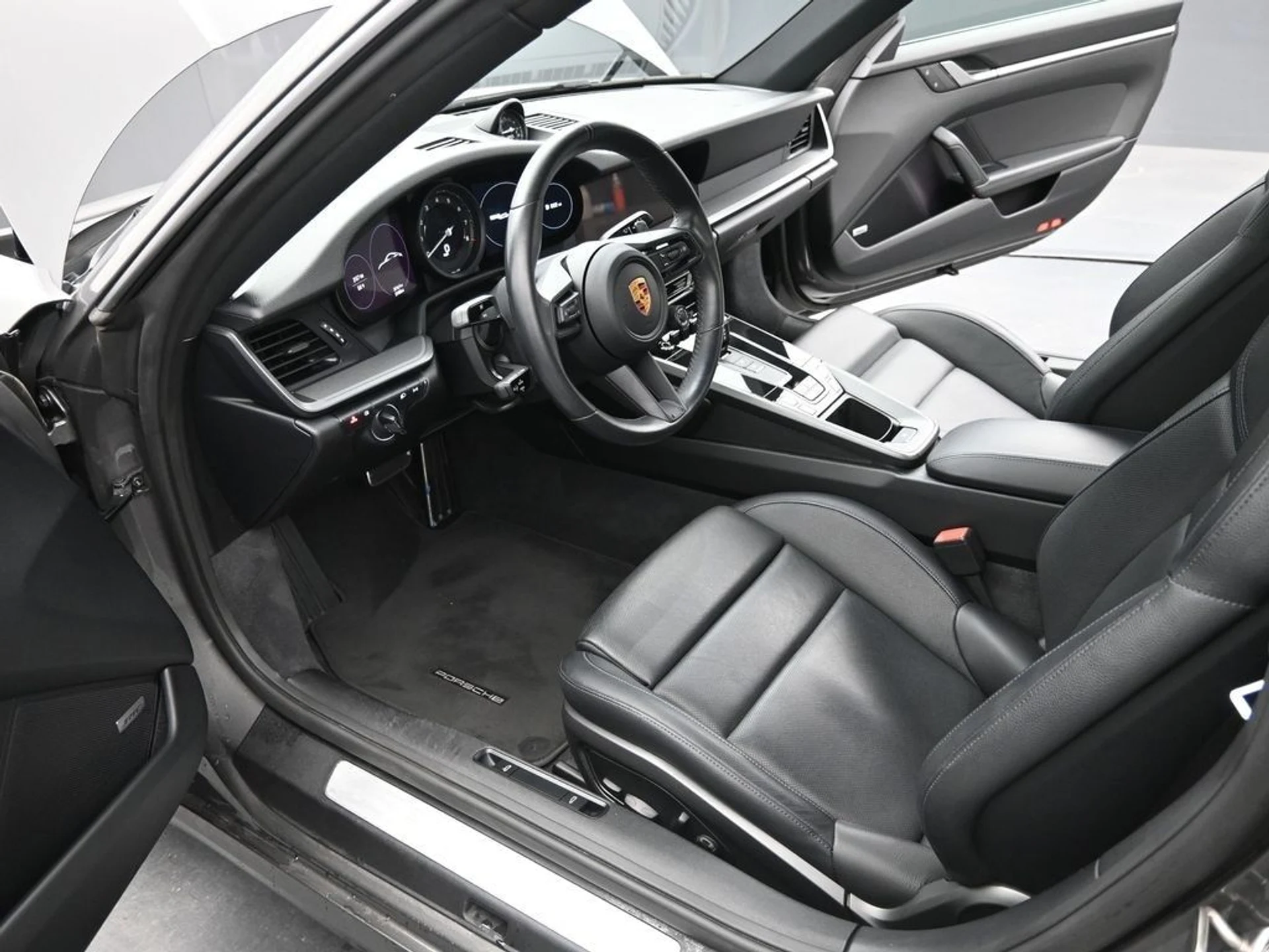 mph018_1558140372_420729daa852cba0d3e78cf7d1aaa04bx_a42e51f5a3