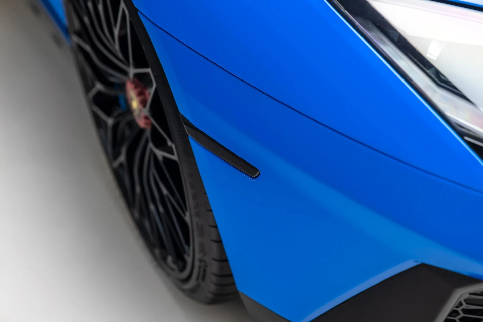 mph018_1560313185_7478_p19_l_42887f12db