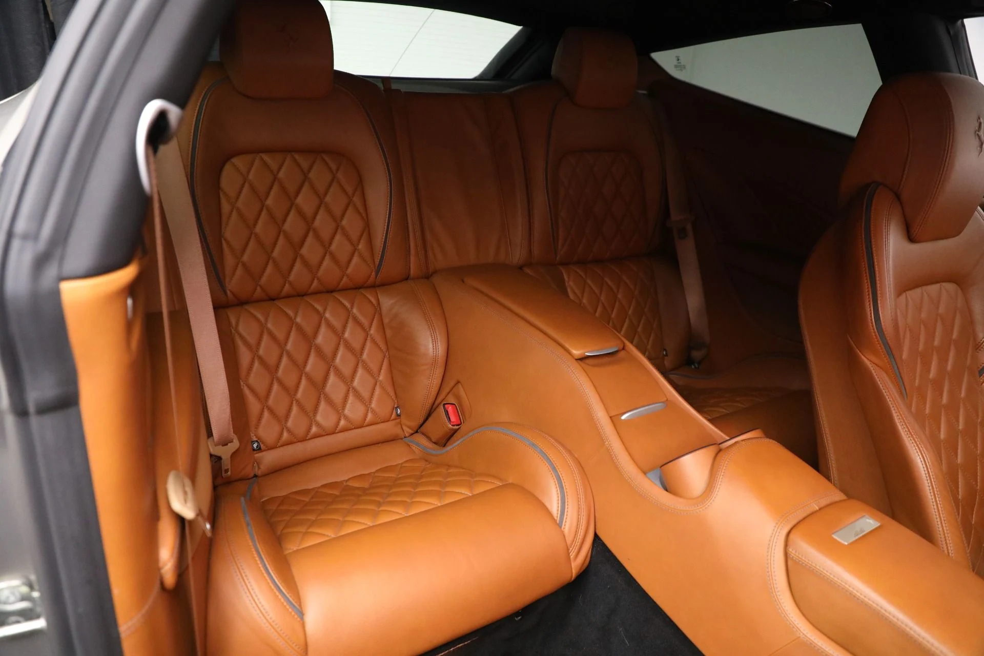 mph018_1560584033_Used_2012_Ferrari_FF_29b077f2b0