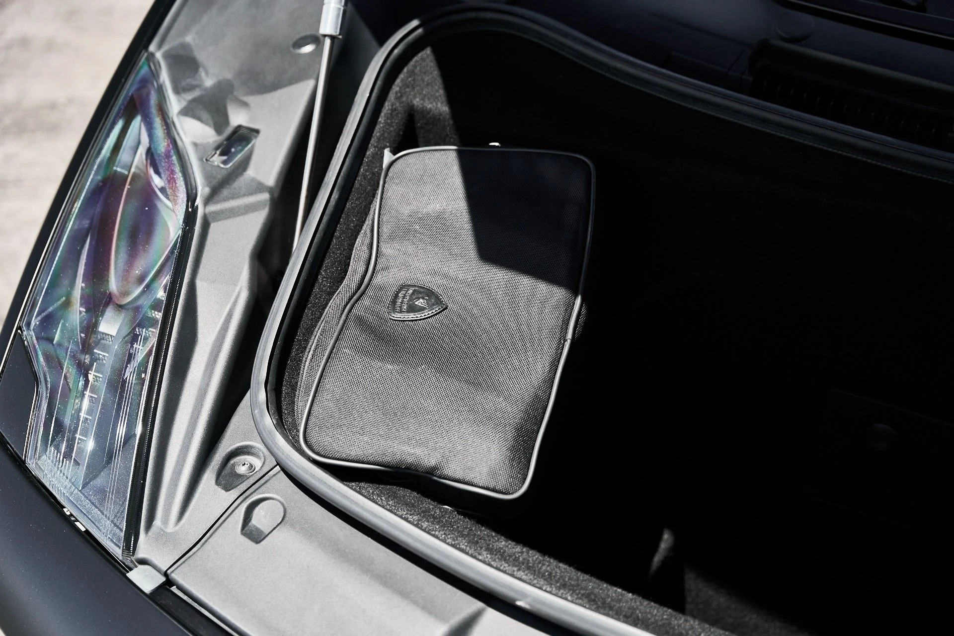 mph018_1564783907_Used_2010_Lamborghini_Gallardo_LP_560_4_1781313842_941826a8b2
