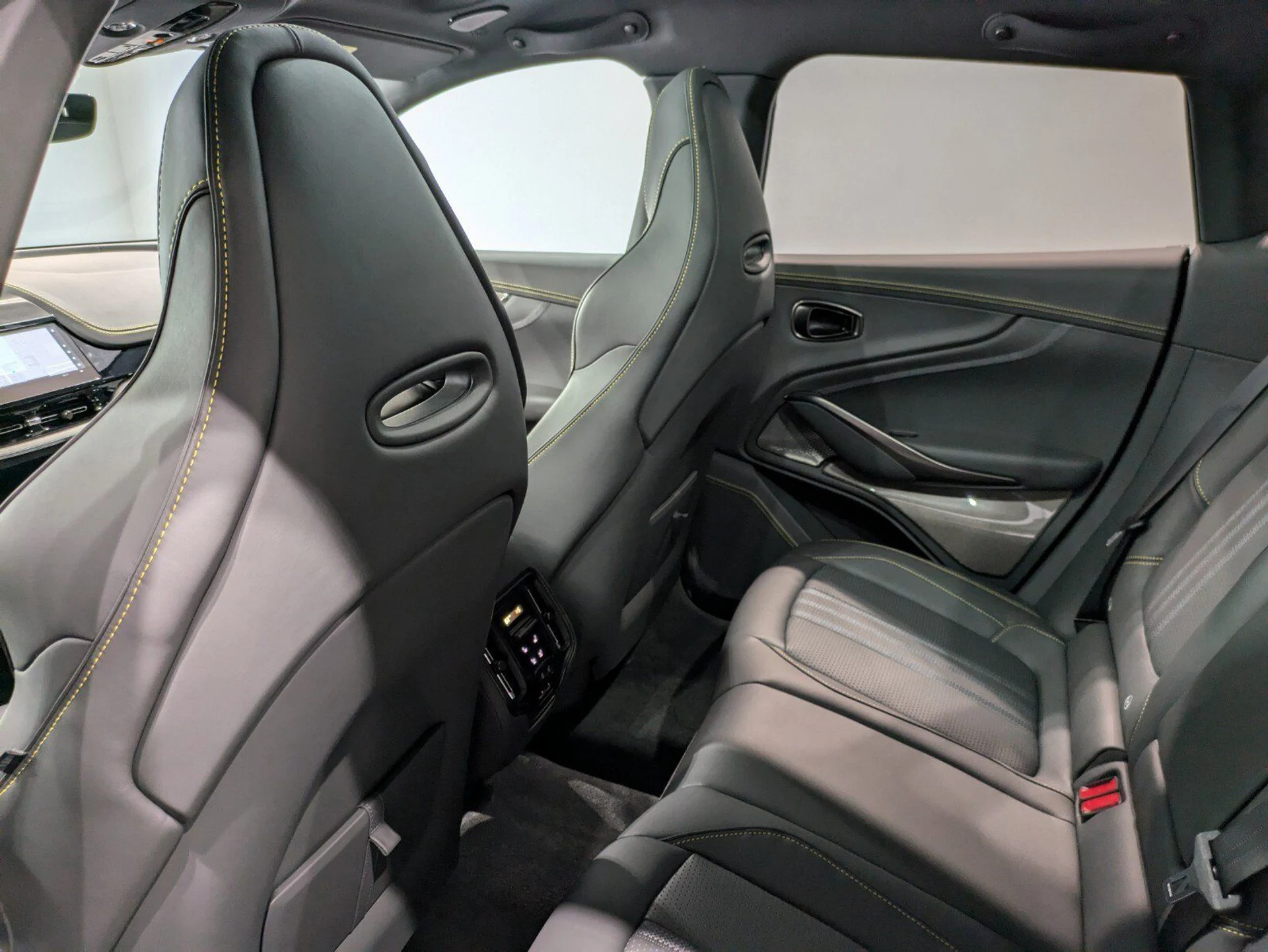 mph018_1568312788_d26be0c09c6019b2166abaa2e8c72f48_01764f9a52