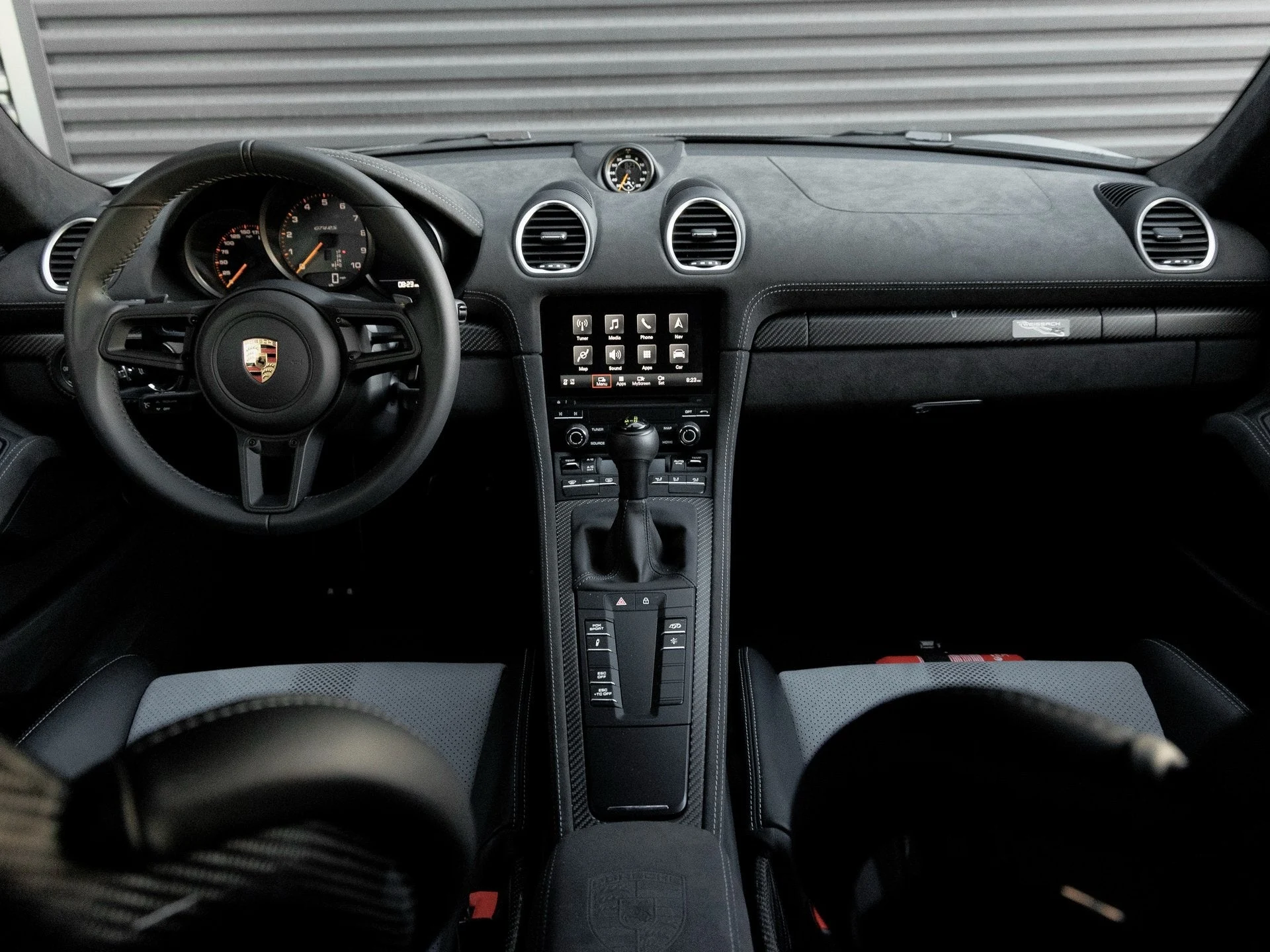 mph018_1570348277_19_e847c7c530