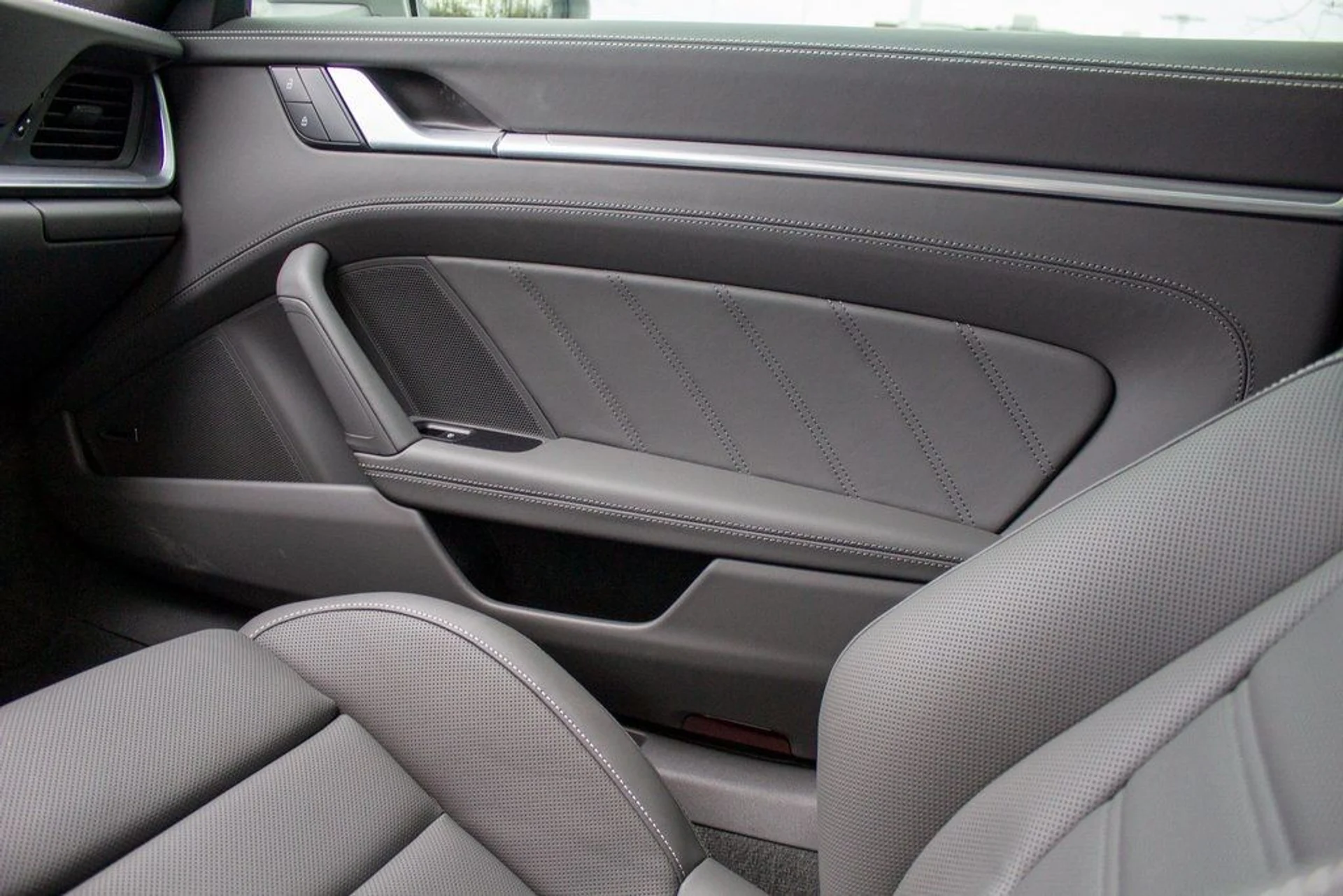 mph018_1571338846_f577b41ad733d039a37a3a99052e70fb_c25a3e0798