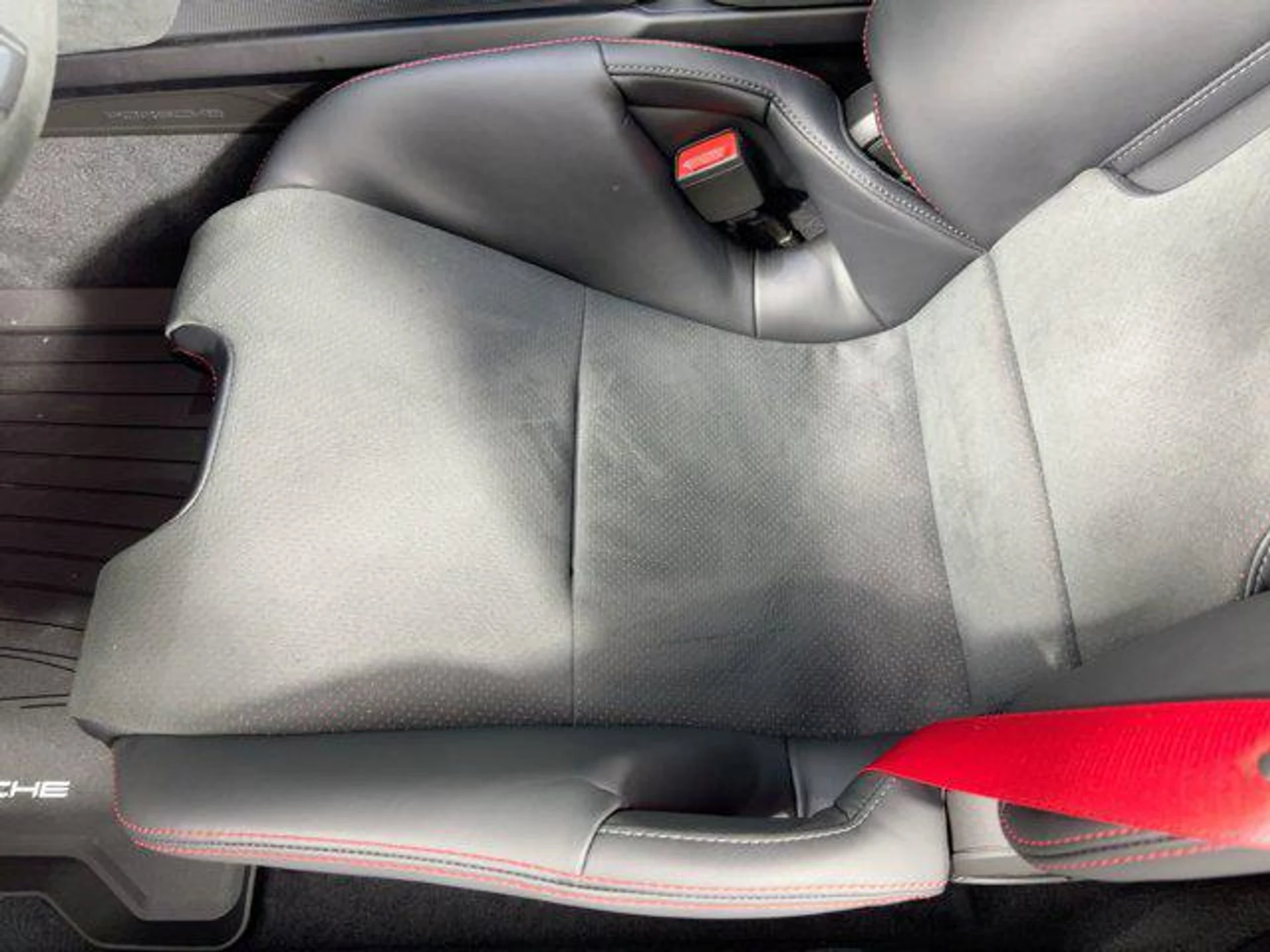 mph018_1573819182_N7_PY_5_Y_Yy2_Jdg_X6e_Q_Pa_Uym_QU_Oxo_026224876f