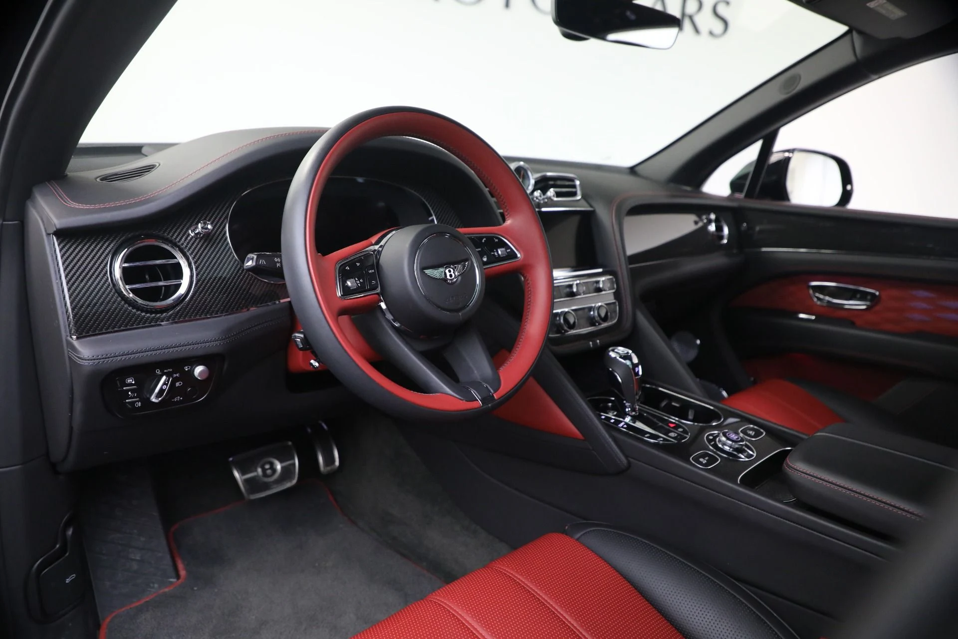 mph018_1575862370_Used_2023_Bentley_Bentayga_EWB_Azure_V8_First_Edition_1772501670_f7c5448c27