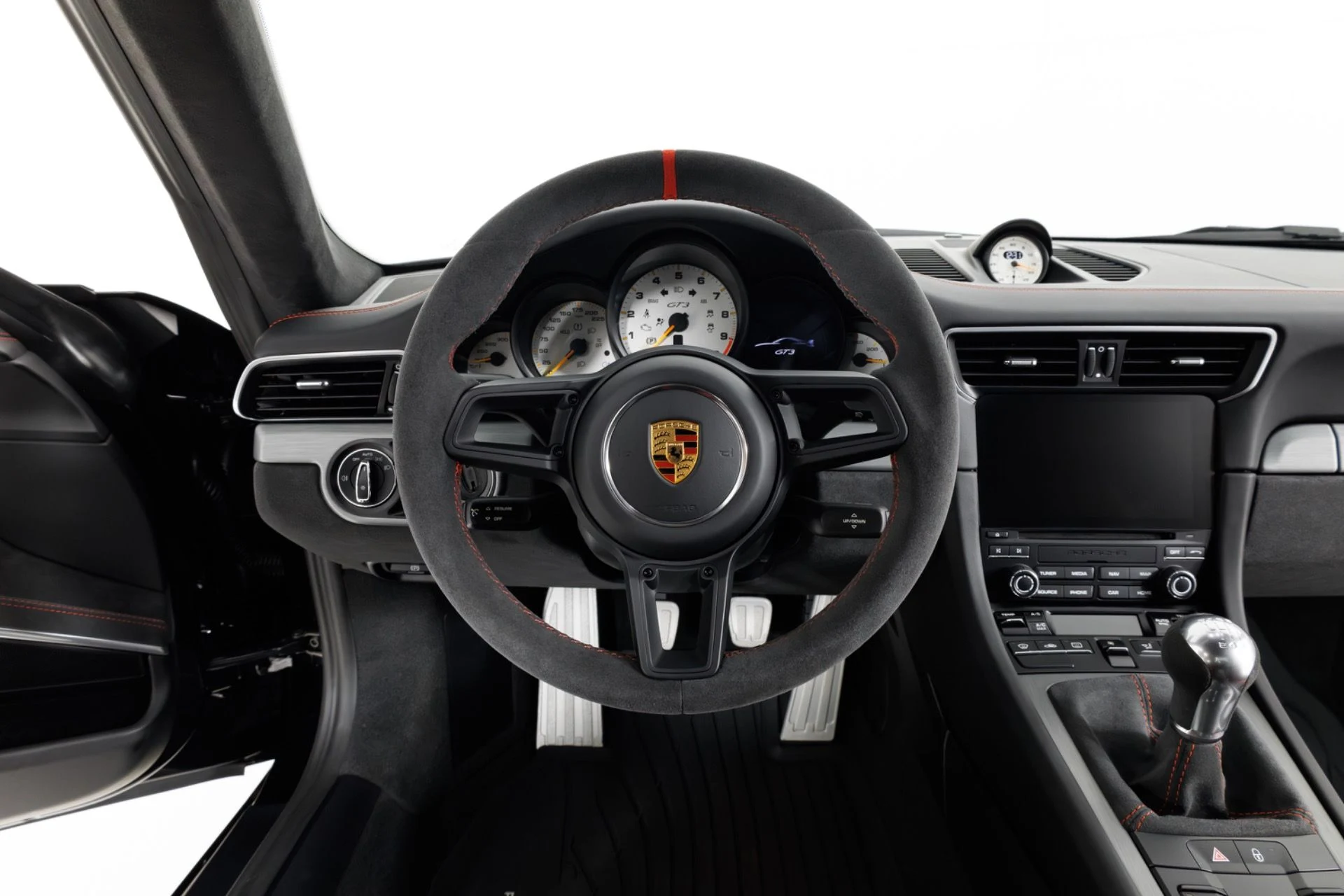 mph018_1586593241_Used_2018_Porsche_911_GT_3_1781025611_62f5e3170e