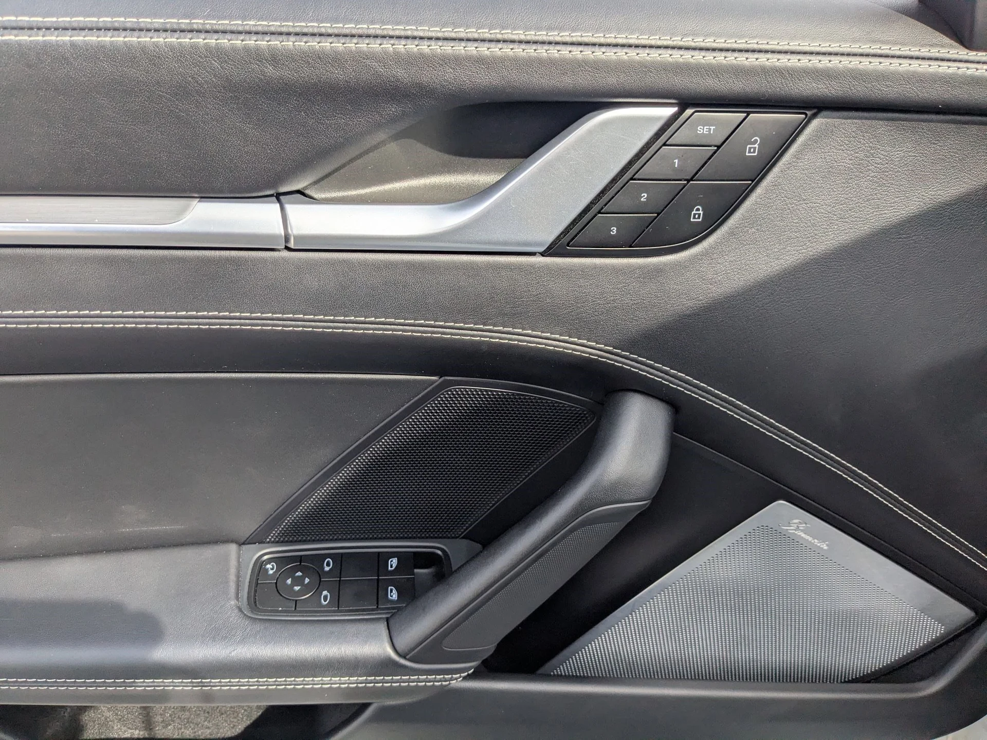 mph018_1590742629_ef2fc4f78469a8e9c956f2fd5c378f82_42fc10bbfa