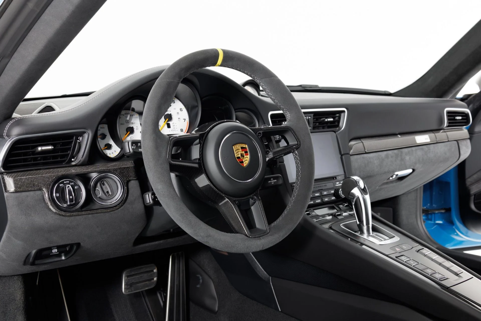 mph018_1594017595_Used_2019_Porsche_911_GT_2_RS_1792013903_e3a0878945