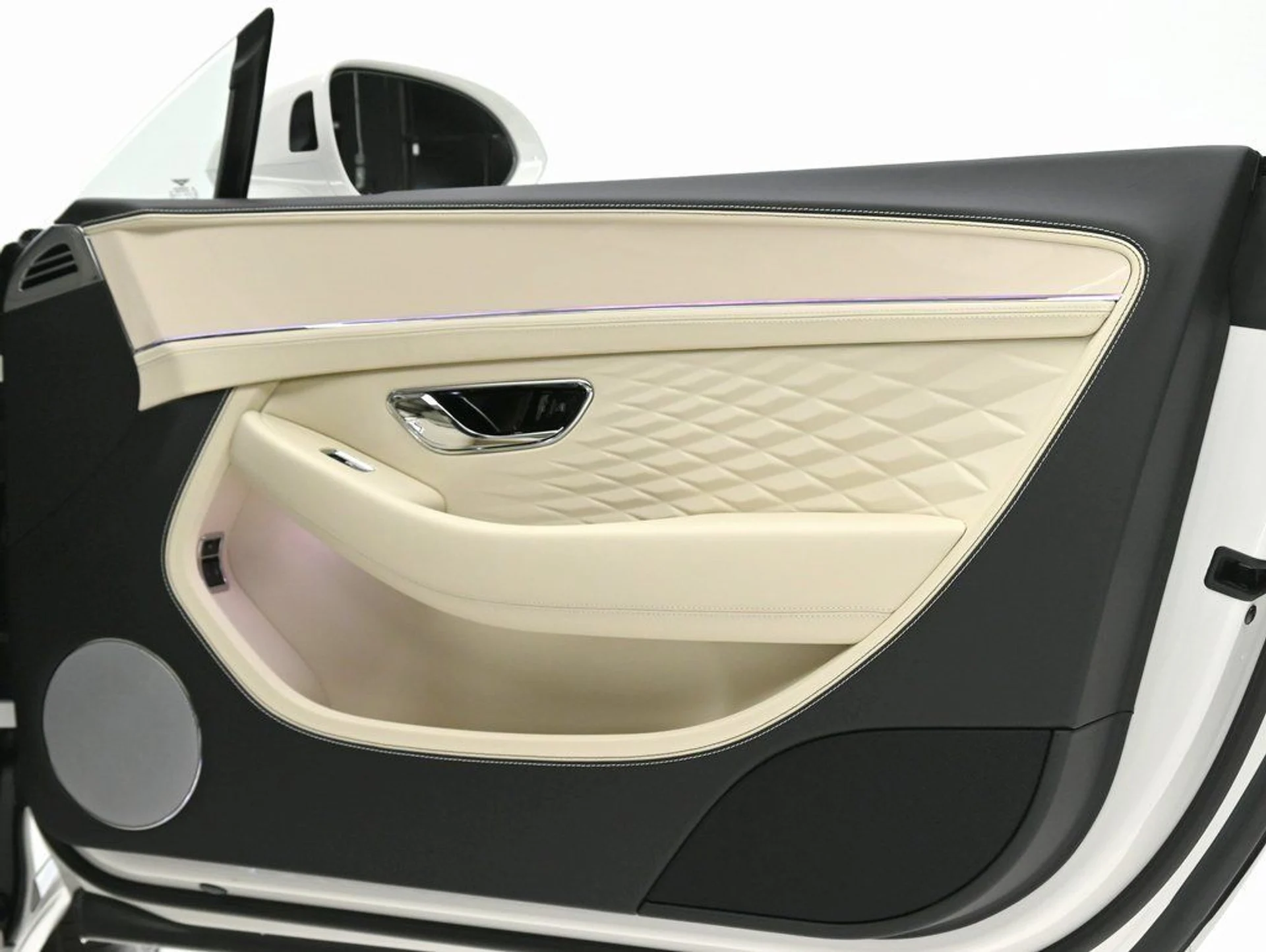 mph018_1597261690_b8391e20900e7731f2d35244bb5babde_28f96a07bc