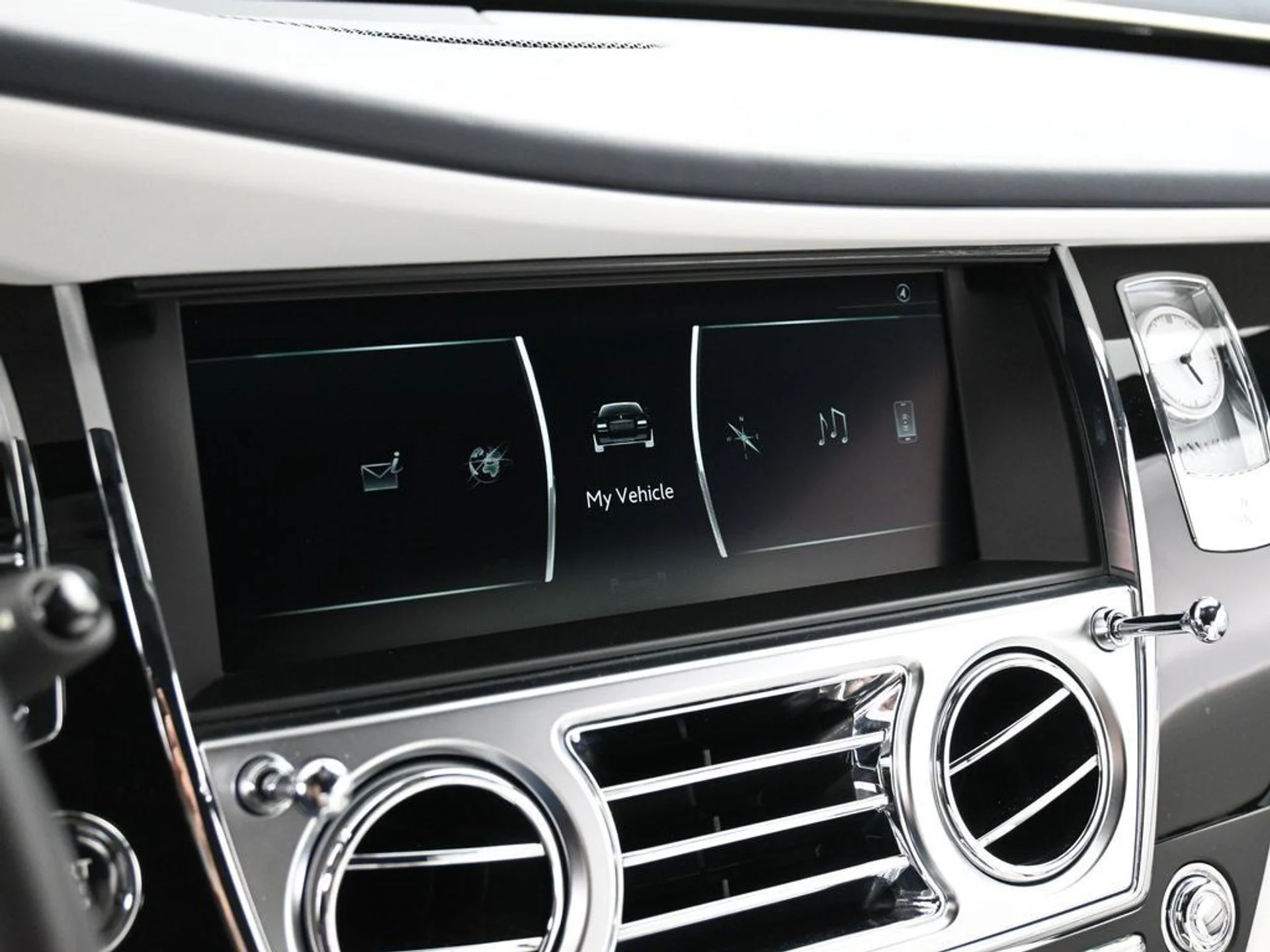 mph018_159847945_4001c6fef9421637d279e5d988552ea4_12f6ba6575