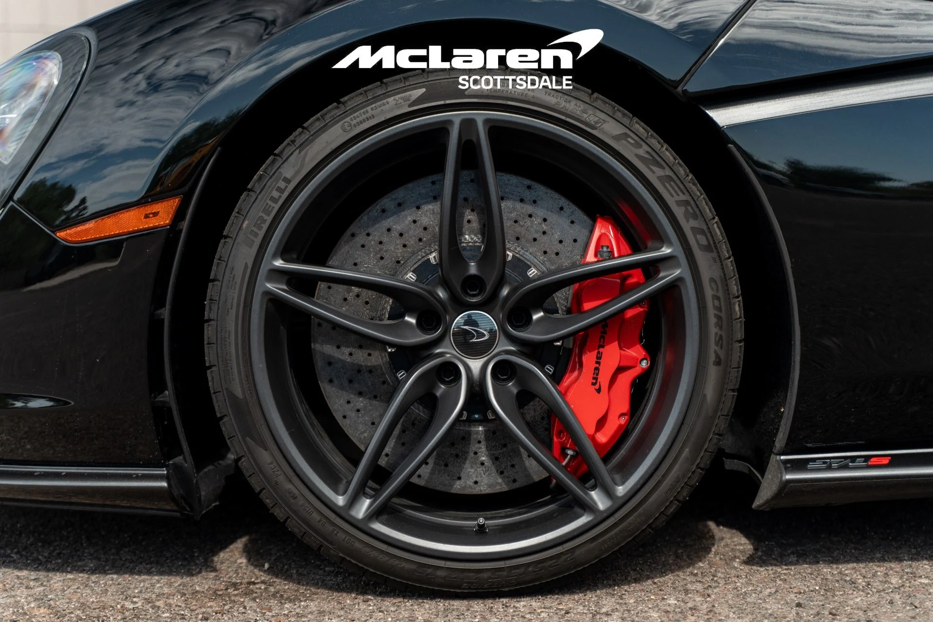 mph018_1600913417_Used_2016_MCLAREN_570_S_1756698807_29d15e20e3