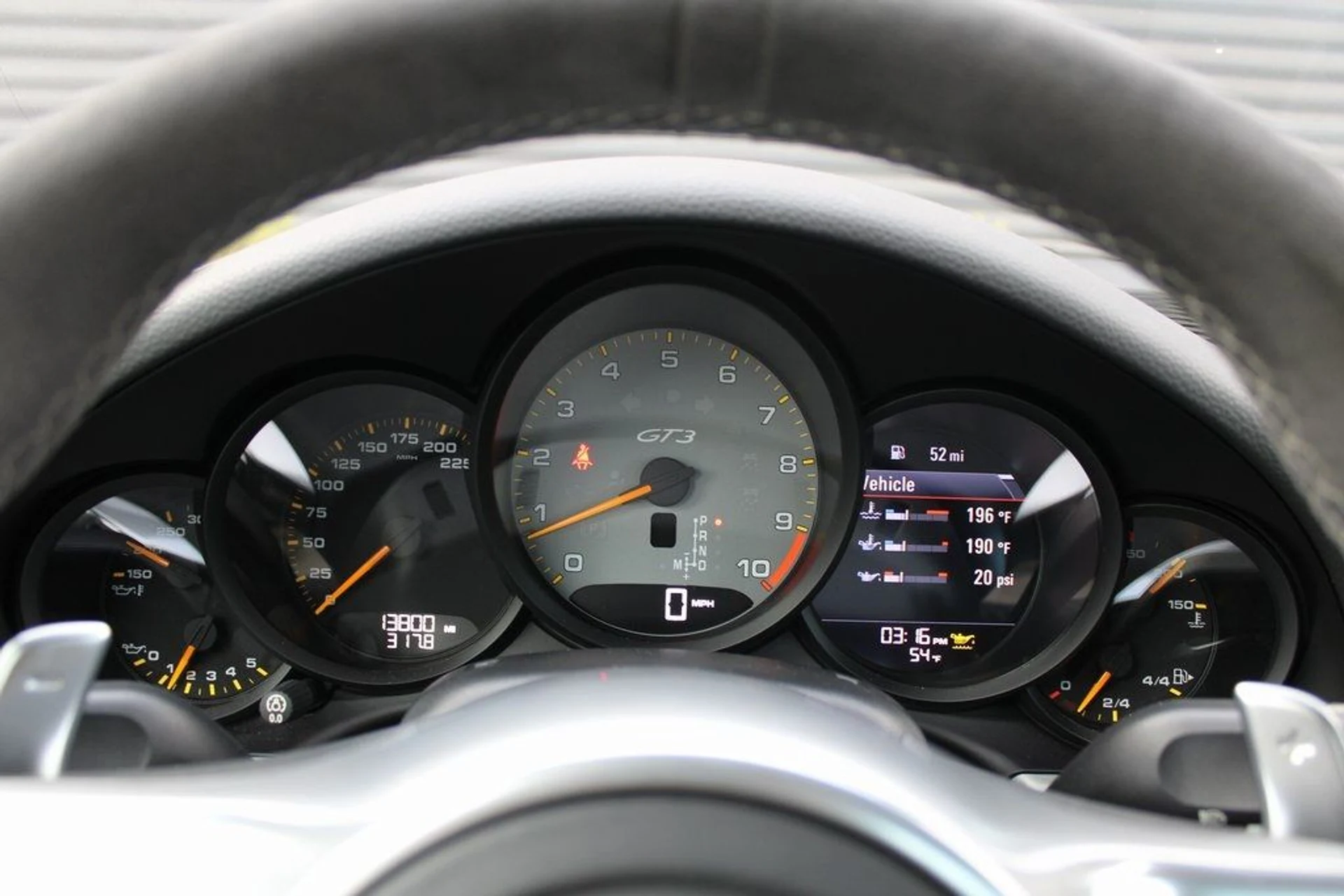 mph018_160422318_cb45807dc32b99a3564b53745c772ef8_64b34e1db4