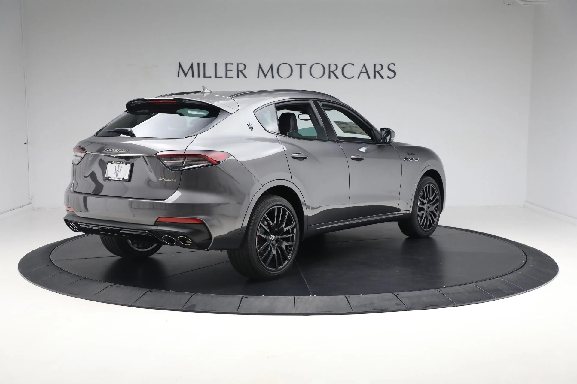 mph018_1605194181_New_2024_Maserati_Levante_Modena_Ultima_31e25bddd0