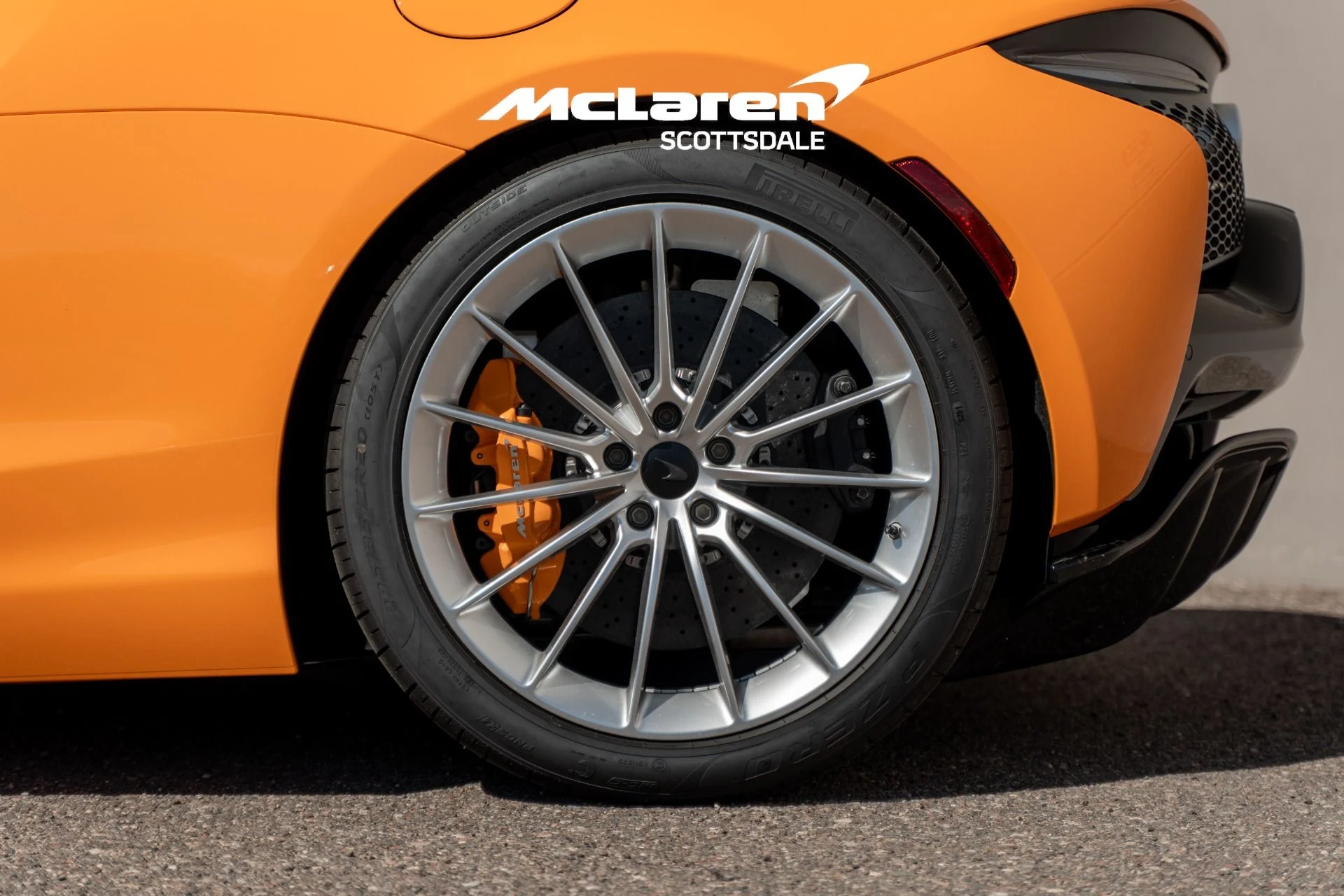 mph018_1613793680_Used_2026_MCLAREN_ARTURA_1760765470_a690e4e183