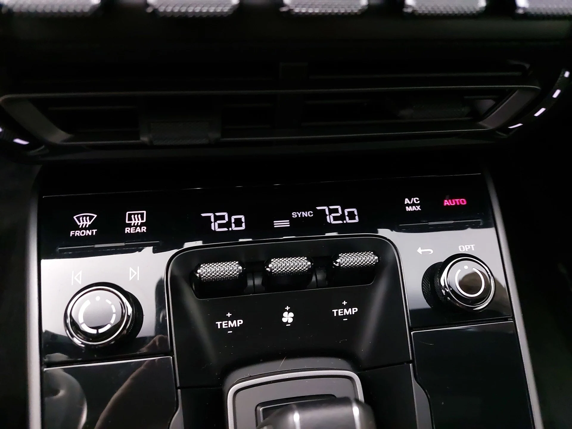 mph018_161549106_f76376e27e6a7ecf3b303f6bcc678337x_97f78f0479