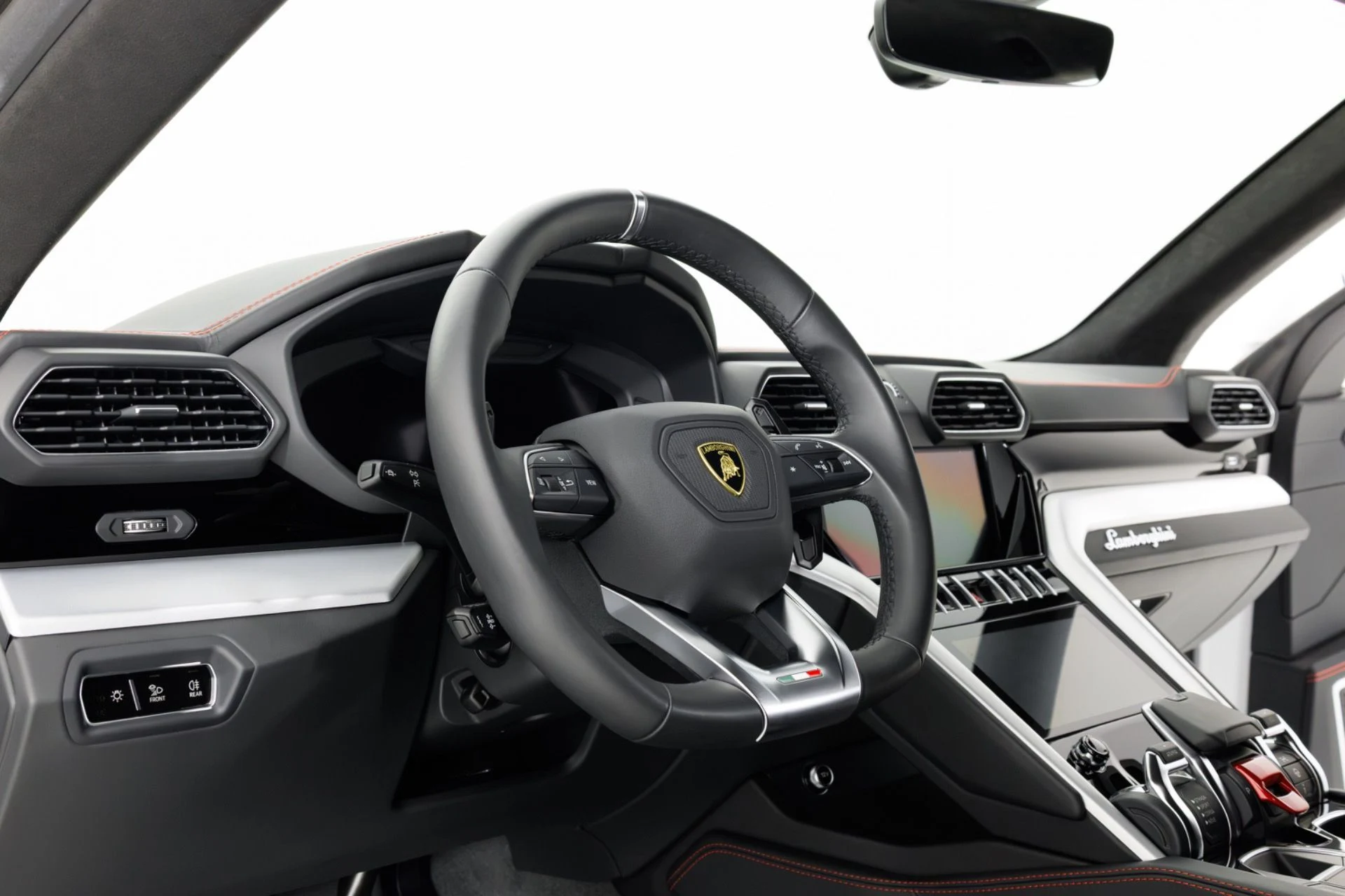 mph018_1615938884_Used_2024_Lamborghini_Urus_S_1788297644_8fbf7ad5bb