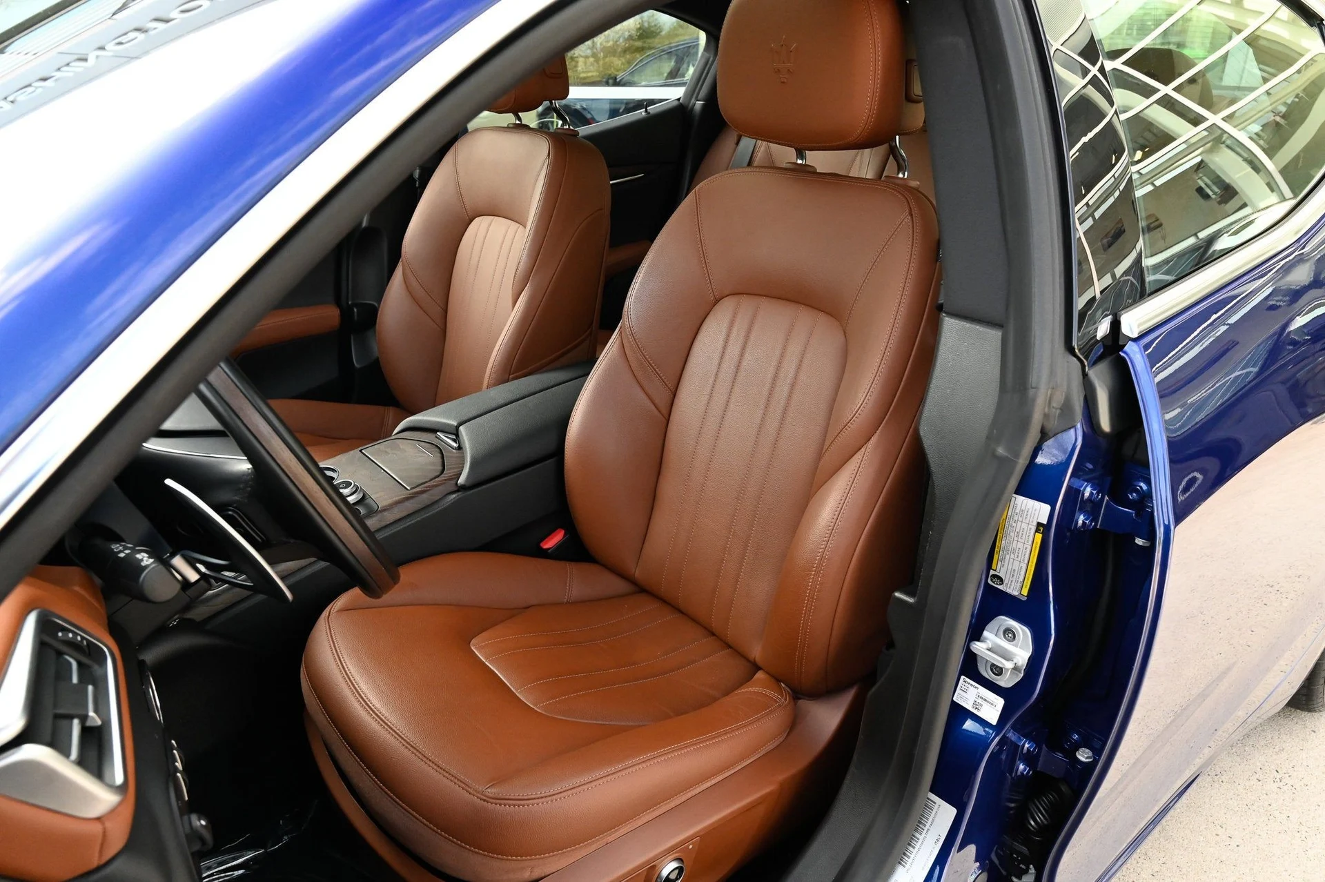 mph018_1616786865_f6edd70c7e70401e805d78f7a123fad1_16515fd89a