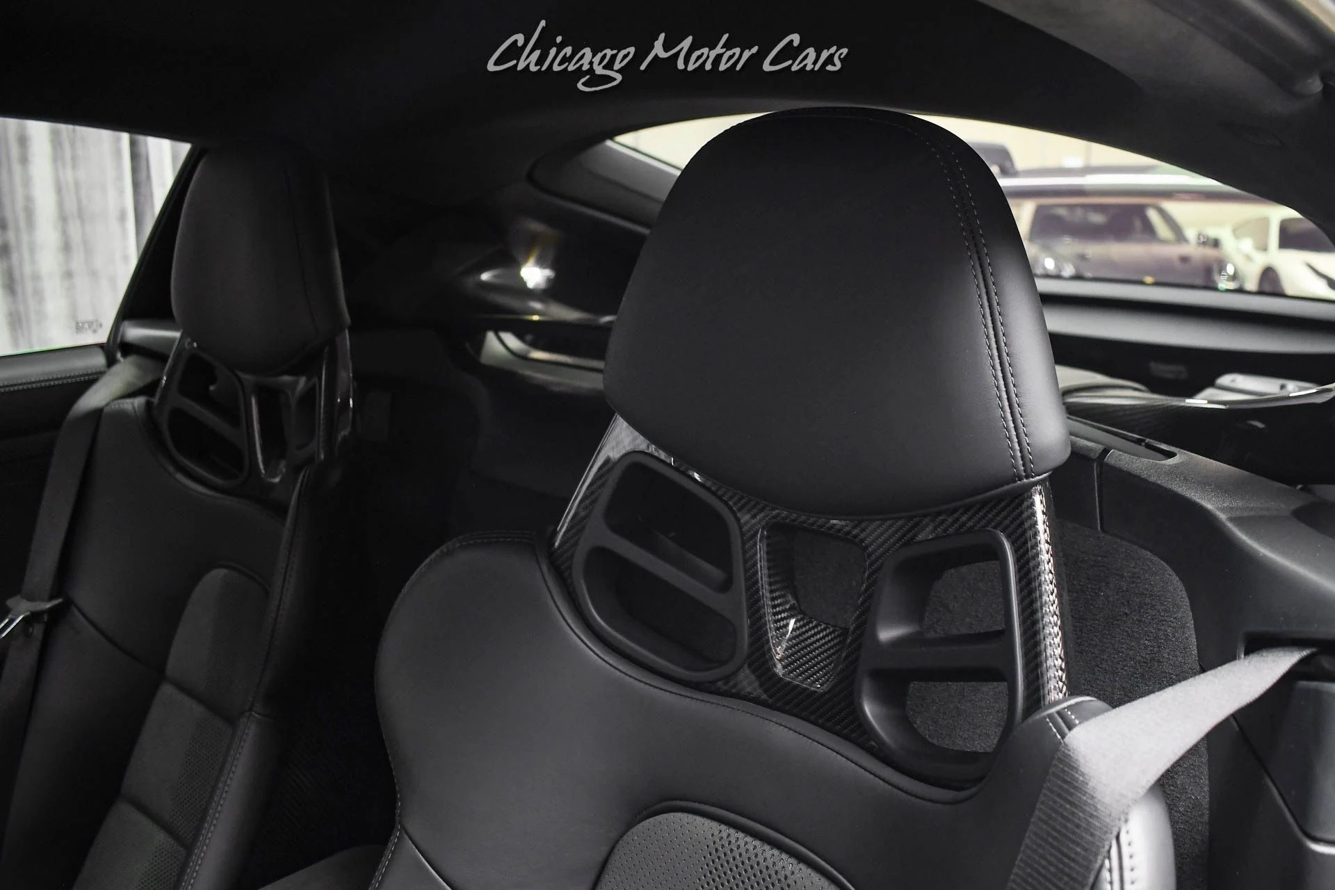 mph018_162550648_13028_p19_l_541f708d76