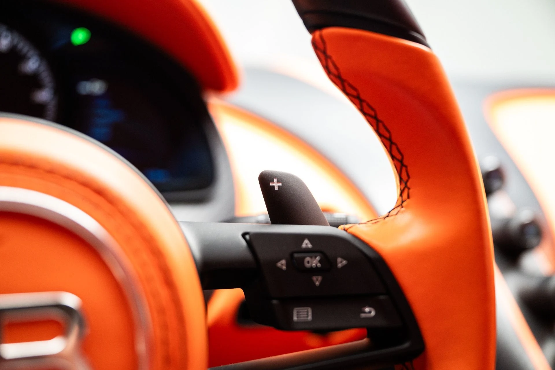 mph018_1627225636_13316_p19_l_2d2c57e25f