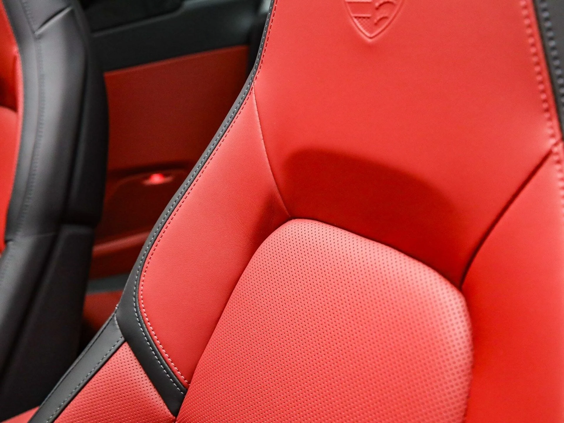 mph018_1630634560_45a7fdba80f0c0a633926af47727ed90x_360bc85493