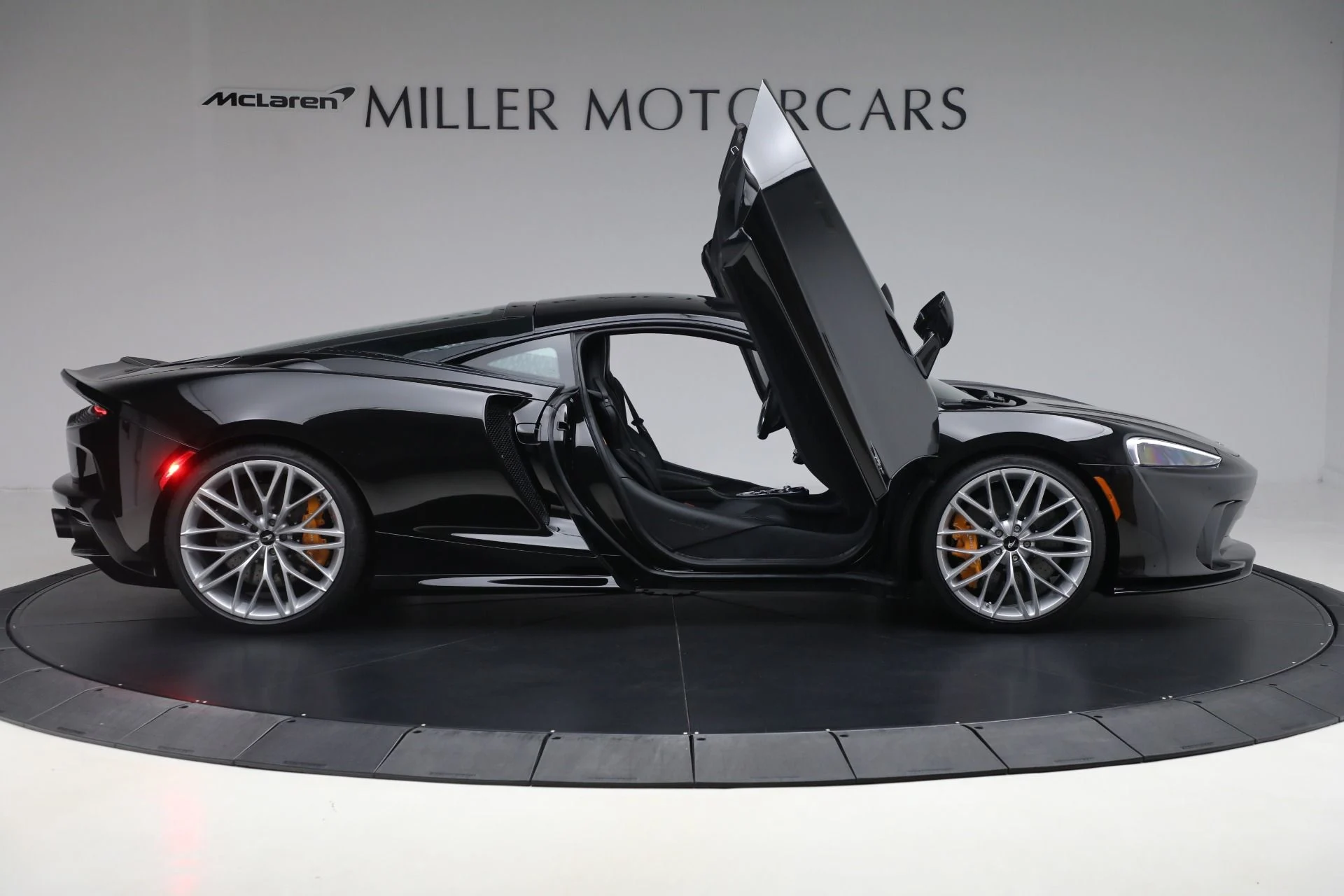 mph018_1654883389_New_2025_Mc_Laren_GTS_Tech_Lux_10040d5226