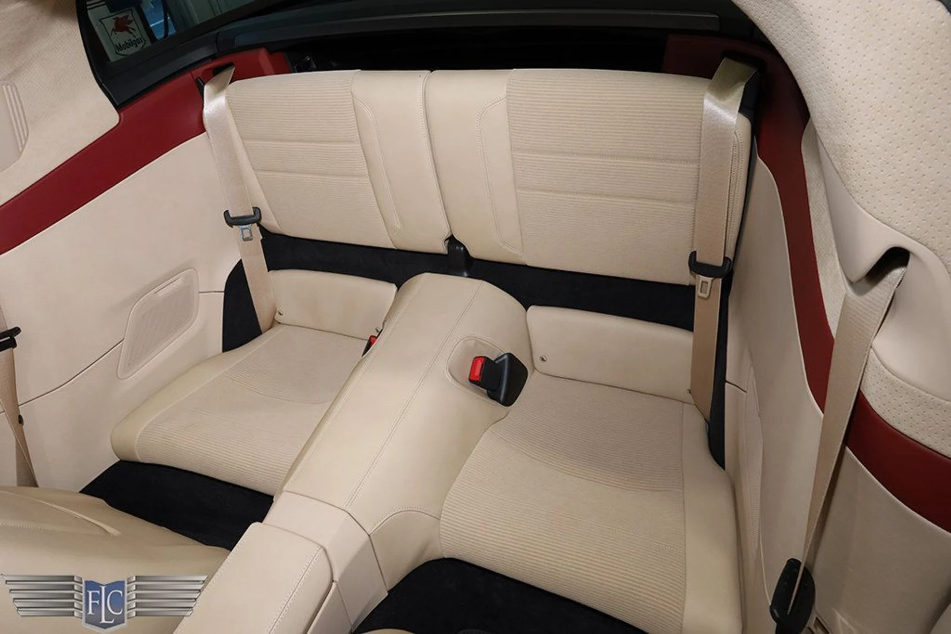 mph018_165647896_used_2021_porsche_911_targa4sheritagedesignedition_9689_22967644_19_1024_8d7ad35488