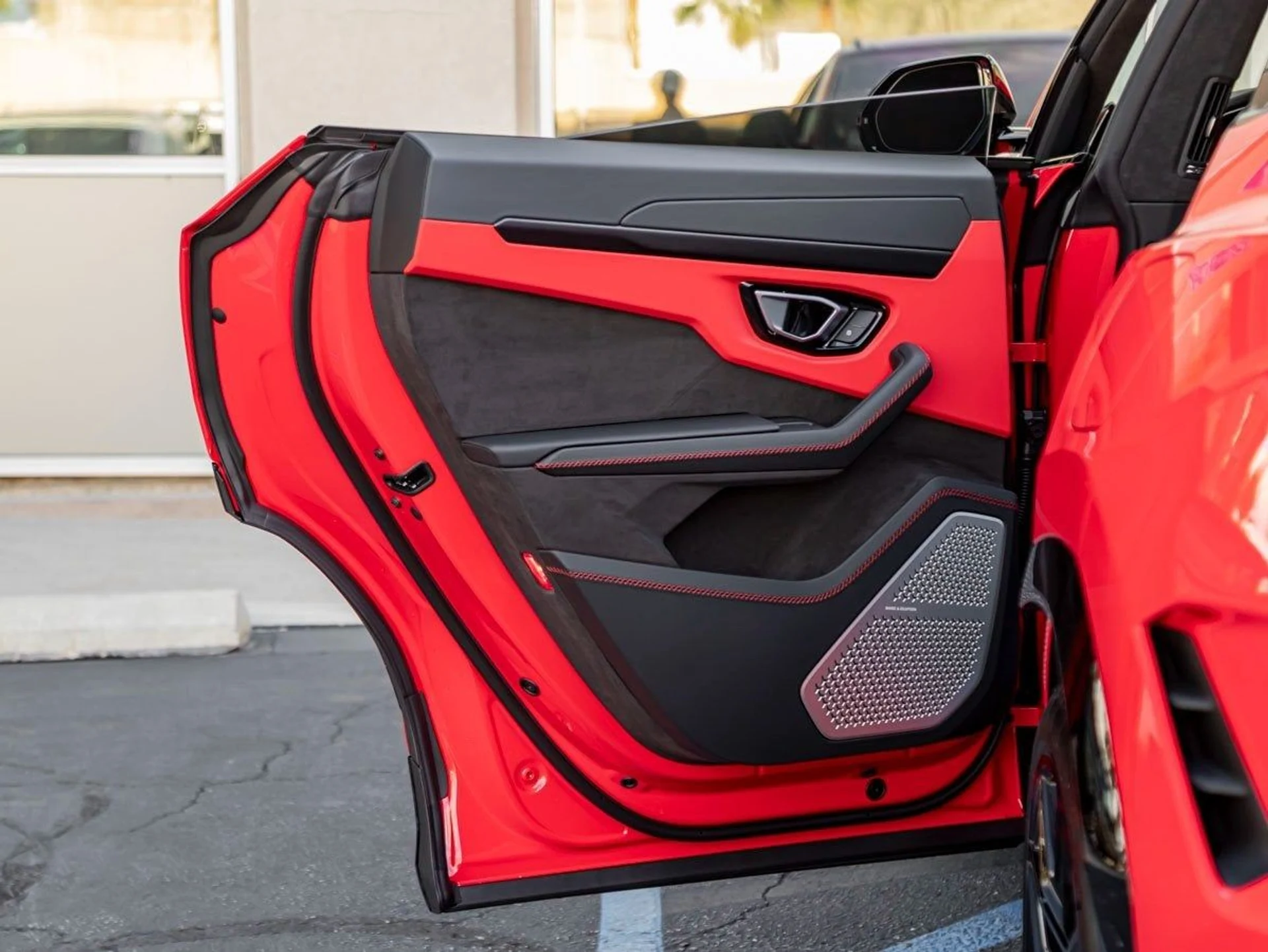 mph018_1669116624_19_8e2790bcbe