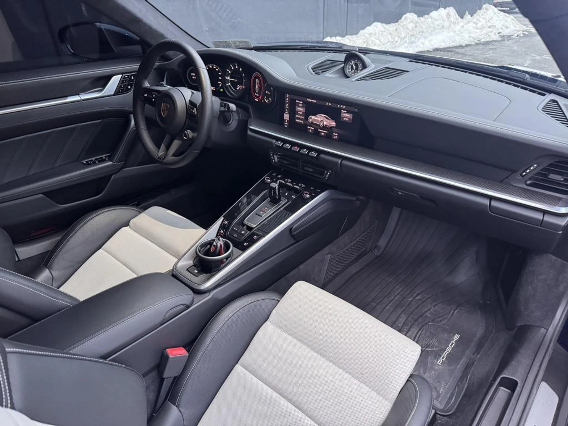 mph018_167711327_10z_T1sx_VG_0ep_Quf_TY_Gj_Ye_Inx_T98_5b676e40da