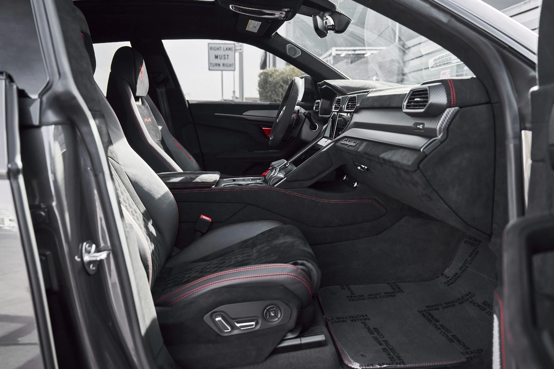 mph018_1679205643_Used_2023_Lamborghini_Urus_Performante_1771116650_00480ad5fa