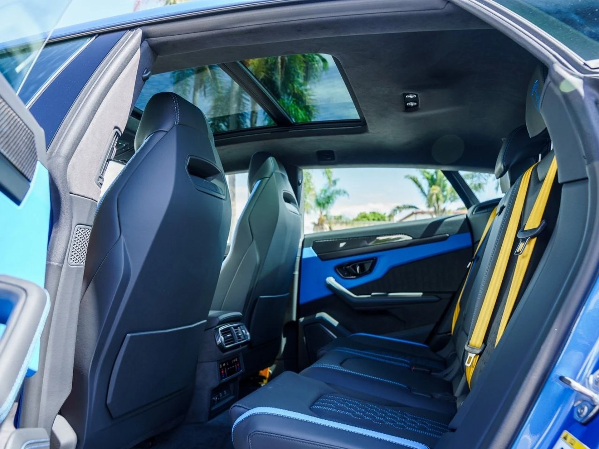 mph018_168219864_3350fc7d5cbc79c253c3f30182c8f3a8x_4d0dd2eccf