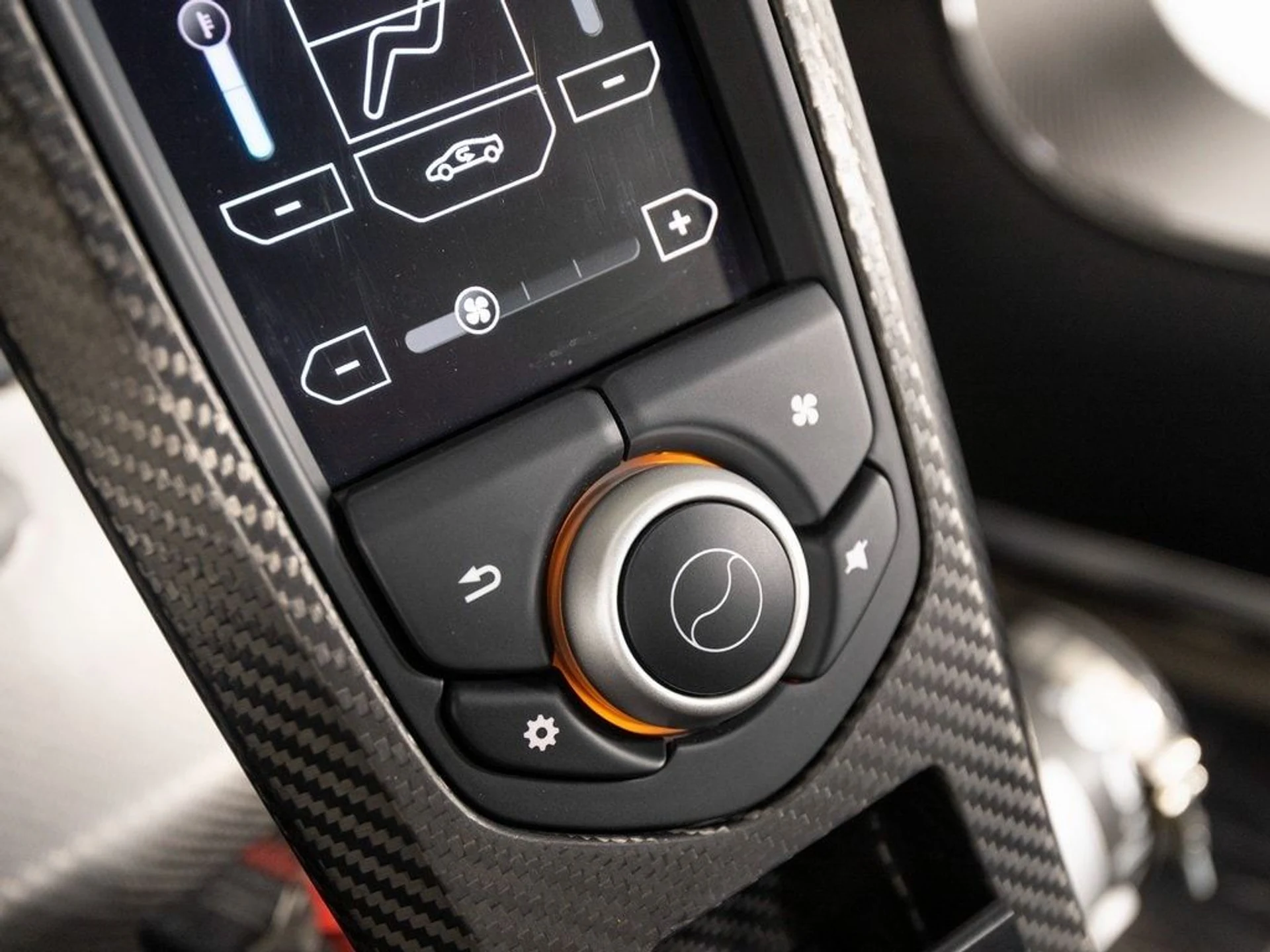 mph018_1683054051_98bee4cd8d051b8f46e646e1b41182bfx_4b4c753282