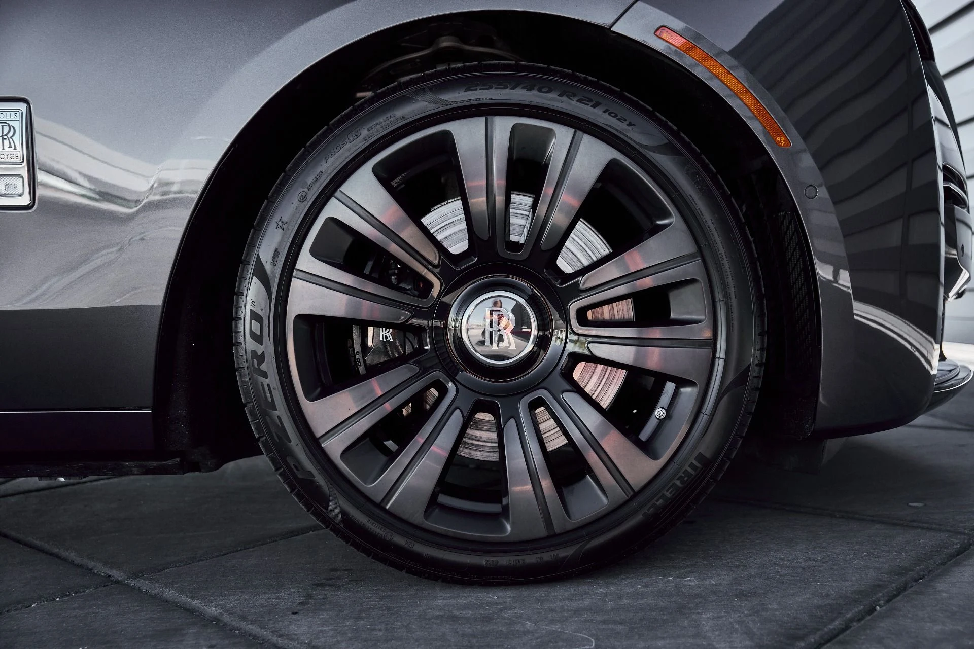 mph018_1683557713_Used_2023_Rolls_Royce_Ghost_1770699514_ec33cb50fb