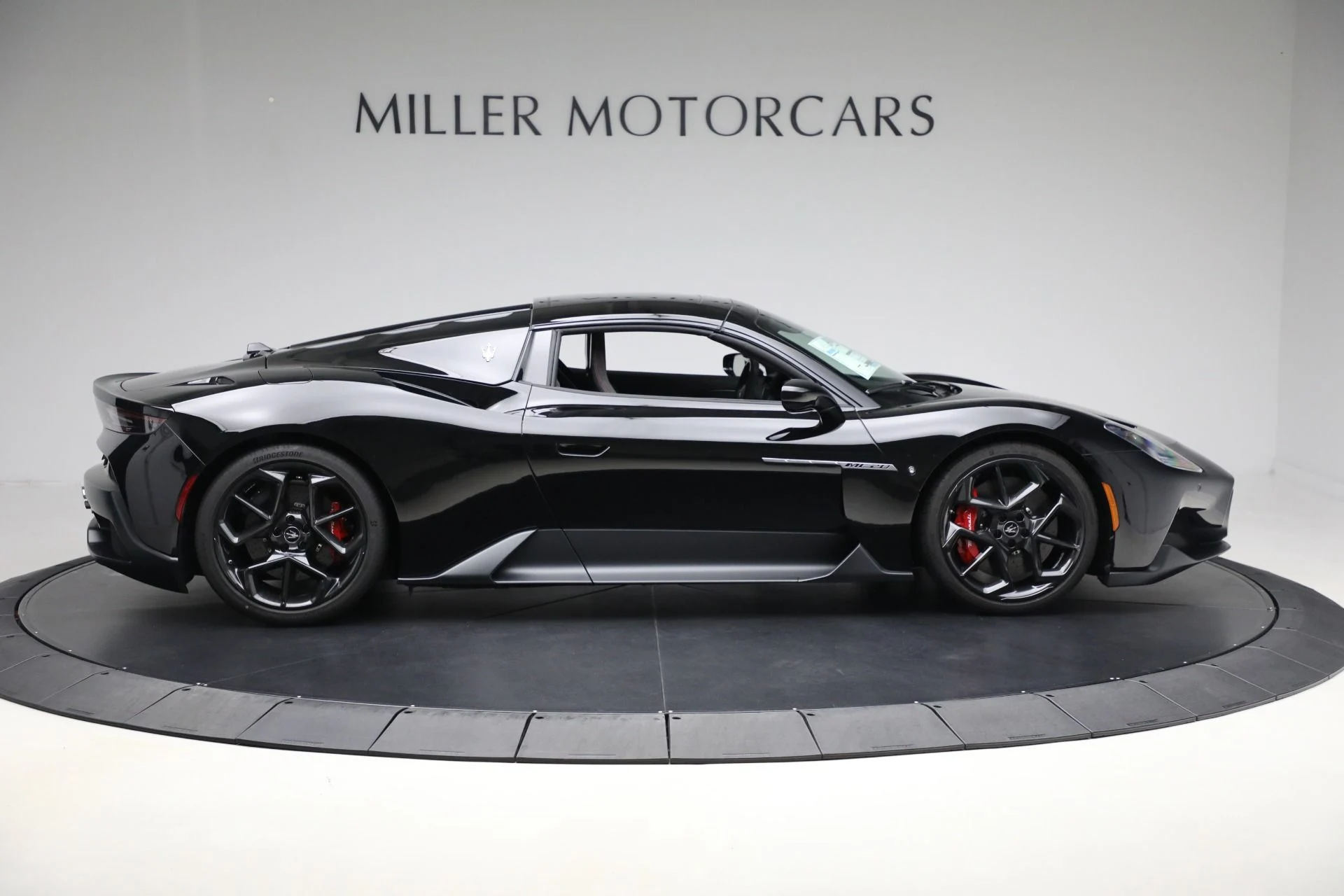 mph018_1691185589_New_2024_Maserati_MC_20_Cielo_1761319219_c07c6416b4