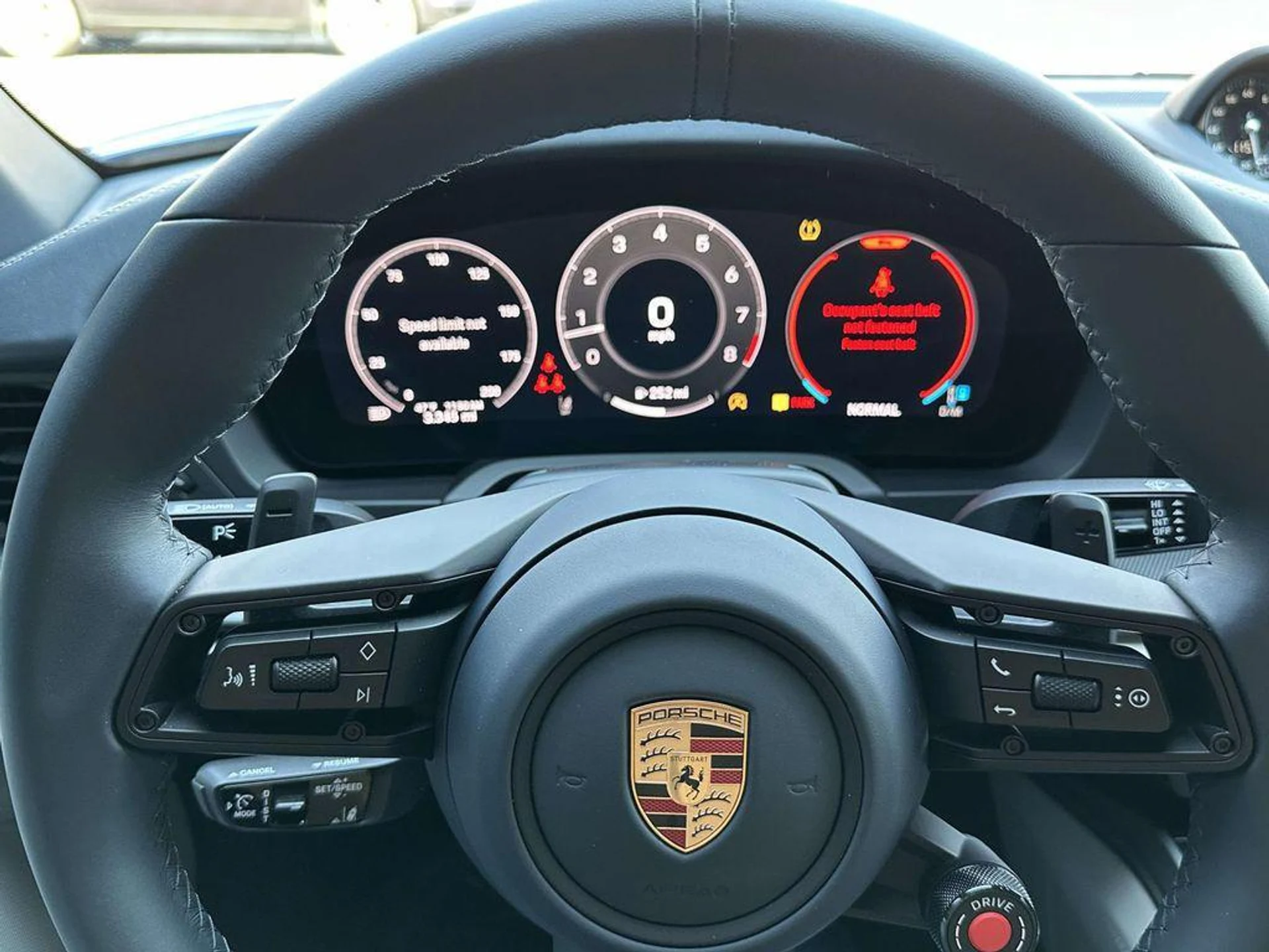 mph018_169943773_FZE_Roe_J5xc27iknyzz268_B_F3nc_2bb39829a7