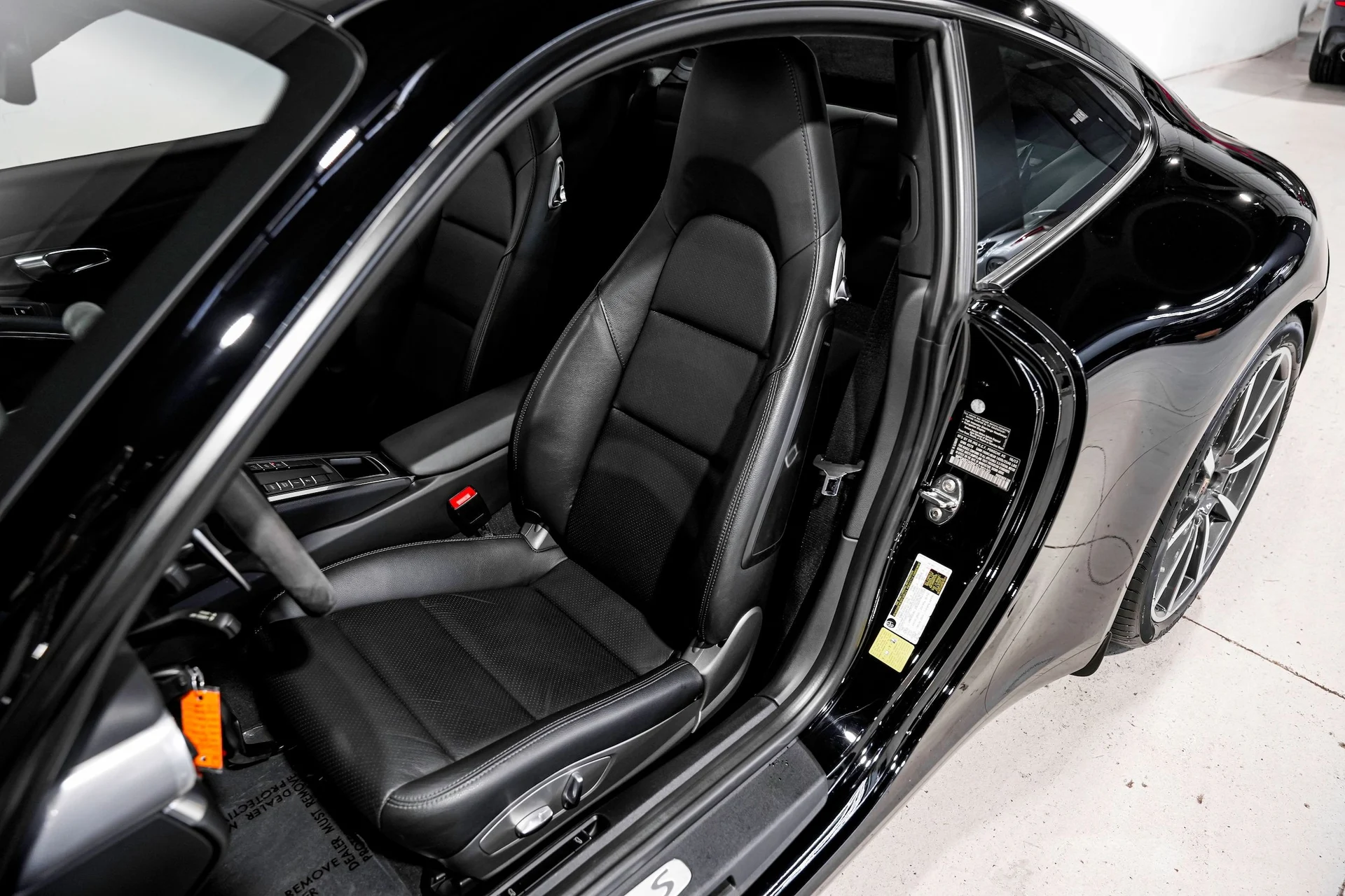 mph018_1708008356_9031dceaed15a2eb75046723bff64444x_065024f2d9