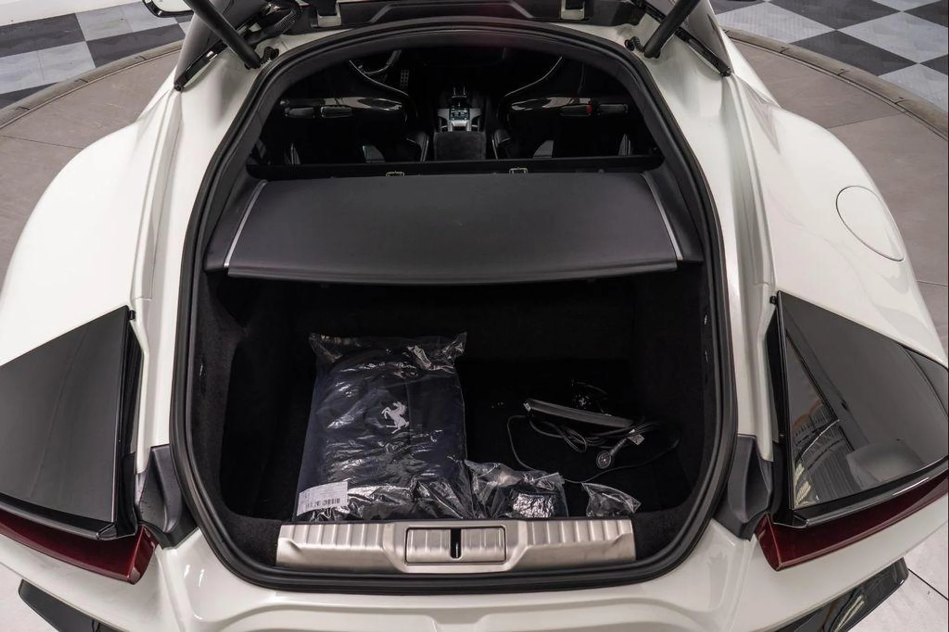 mph018_1714280899_Ogdz_SD_PR_Ew_AG_0oot_Iy_Sto_U_Ek_FE_711482d019